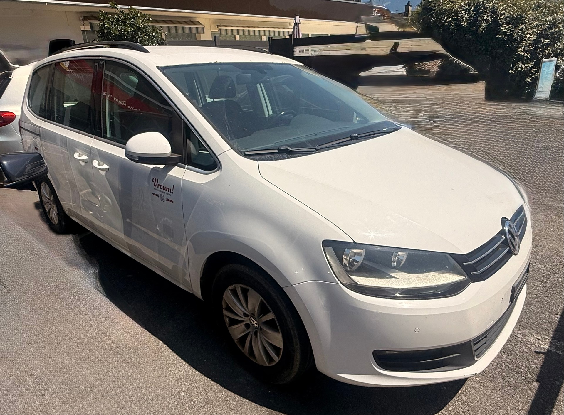 VW Sharan 2.0 TDI BMT Comfortline DSG-image-0