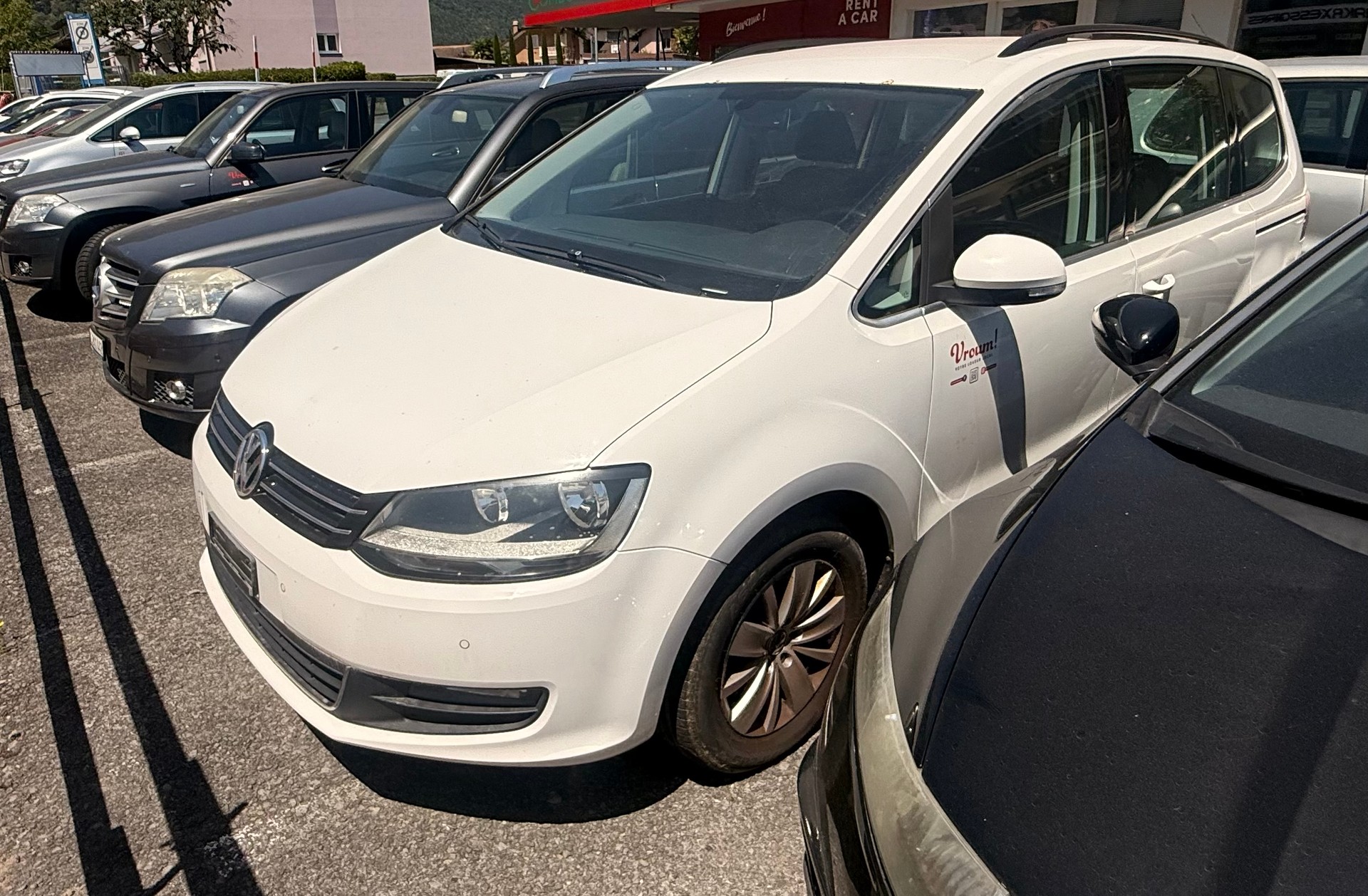 VW Sharan 2.0 TDI BMT Comfortline DSG-image-2