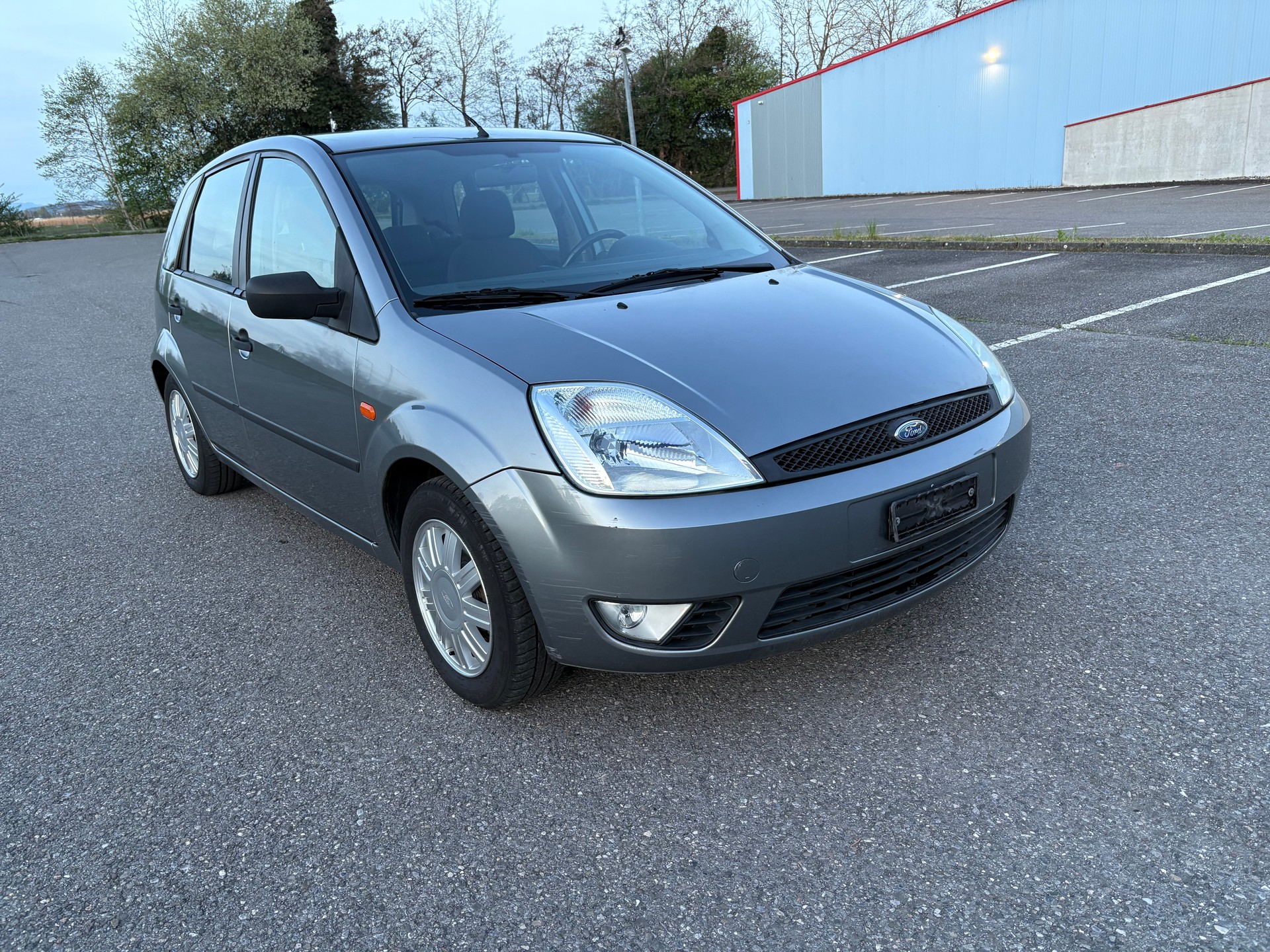 FORD Fiesta 1.4 16V Trend-image-3