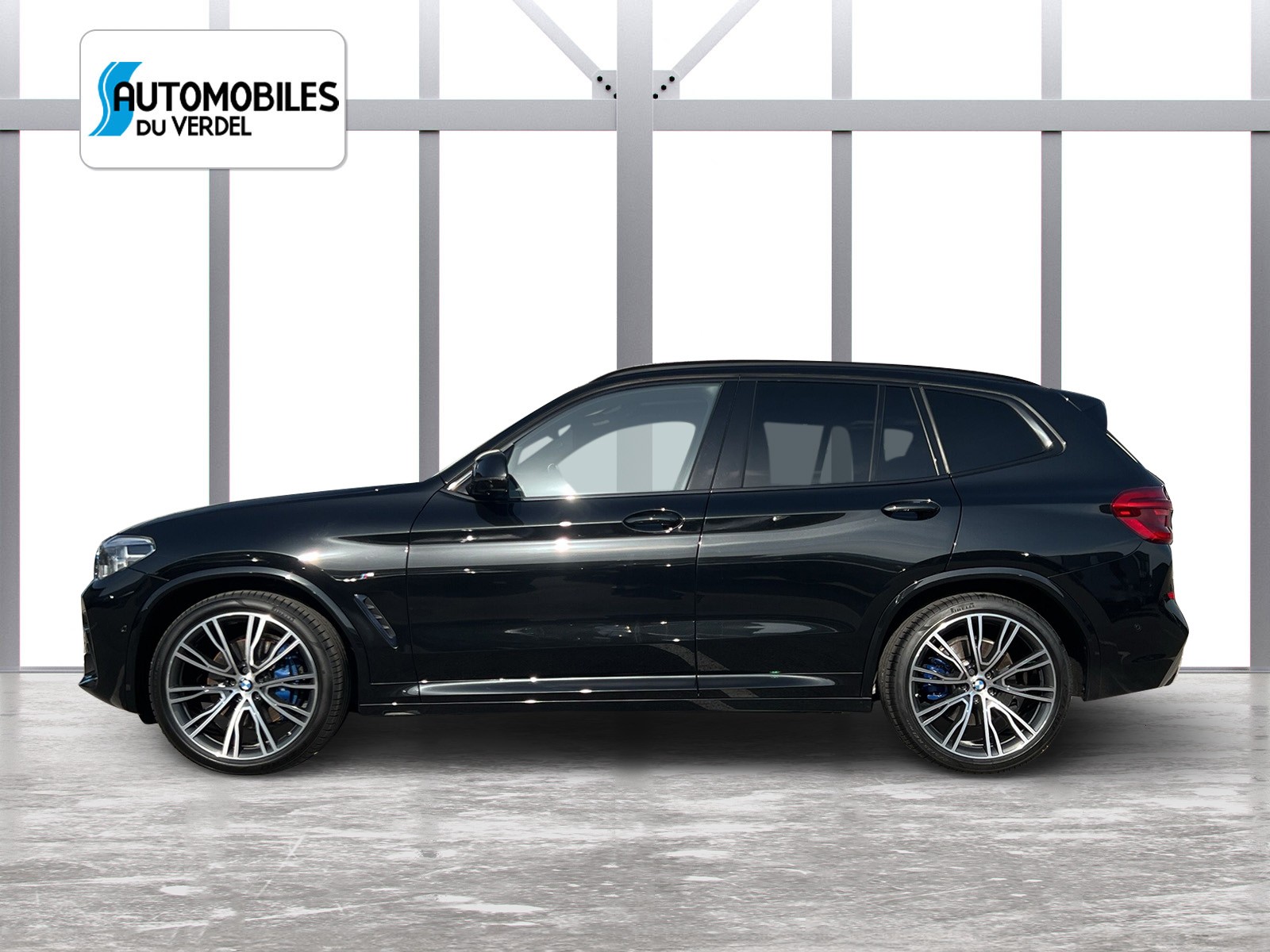 BMW X3 G01 M40i-showroom-element-1