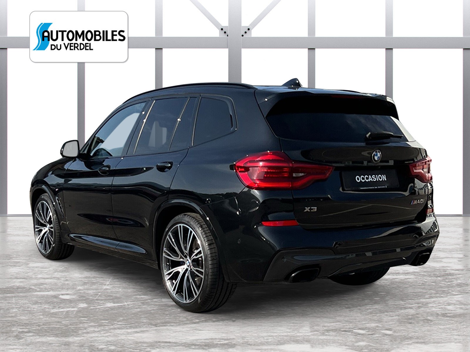 BMW X3 G01 M40i-showroom-element-2