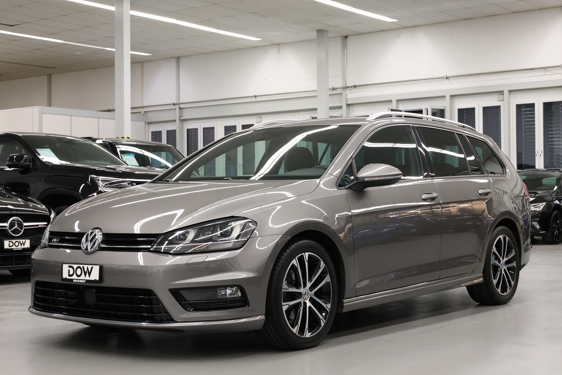 VW Golf VII Variant 1.6 TDI Allstar Comfortline 4m-image-1