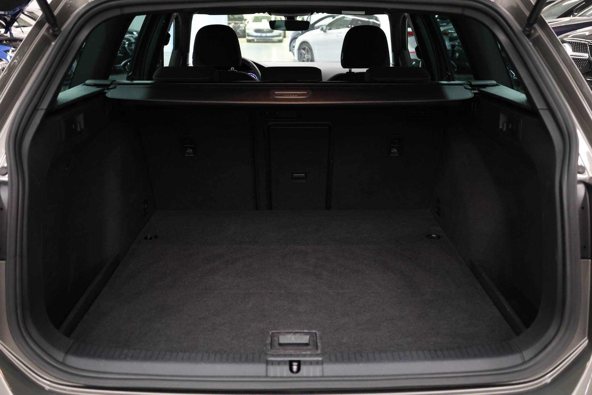 VW Golf VII Variant 1.6 TDI Allstar Comfortline 4m-image-19