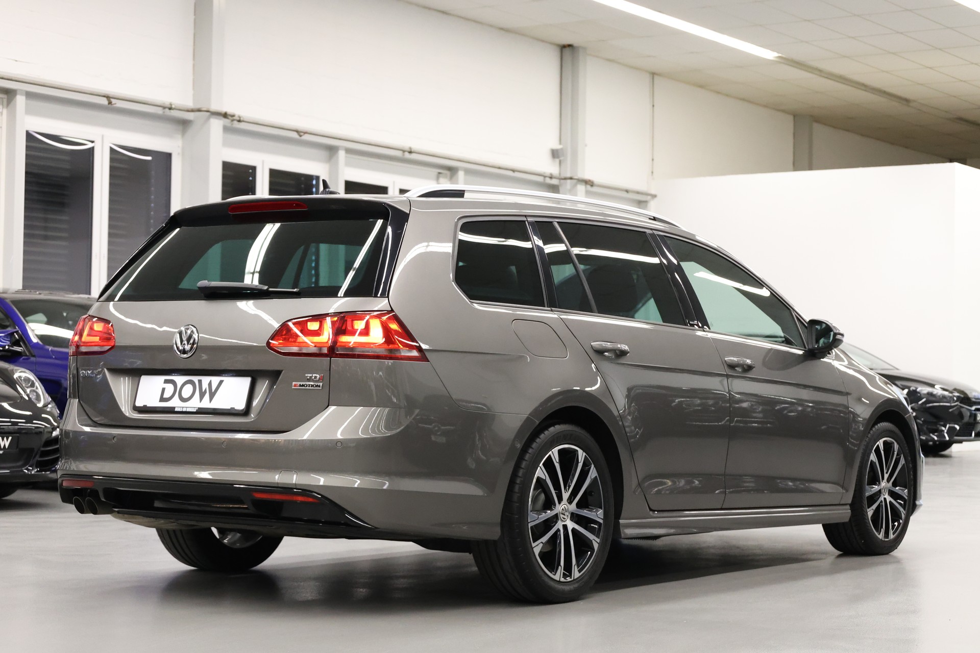 VW Golf VII Variant 1.6 TDI Allstar Comfortline 4m-image-5