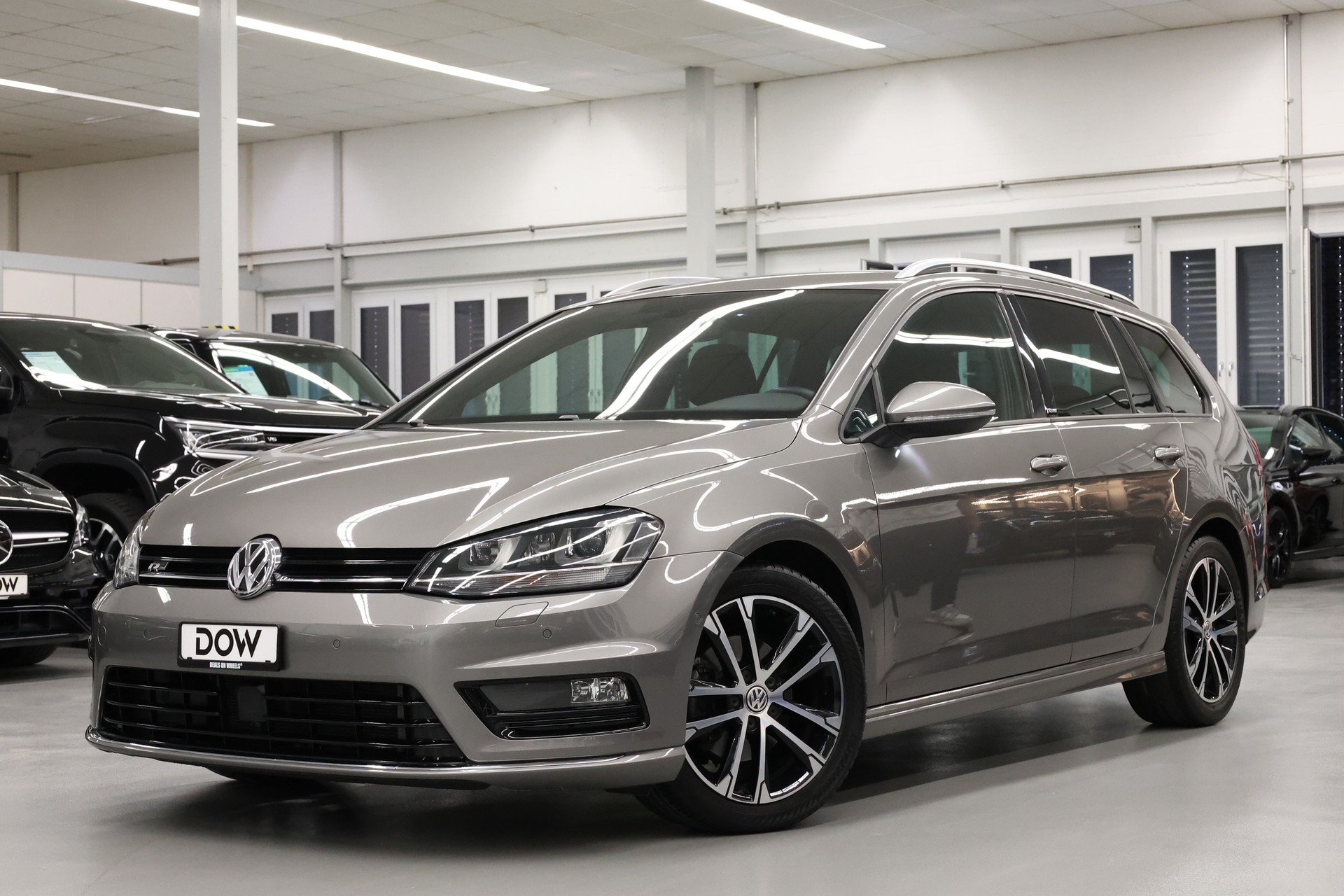 VW Golf VII Variant 1.6 TDI Allstar Comfortline 4m-image-0