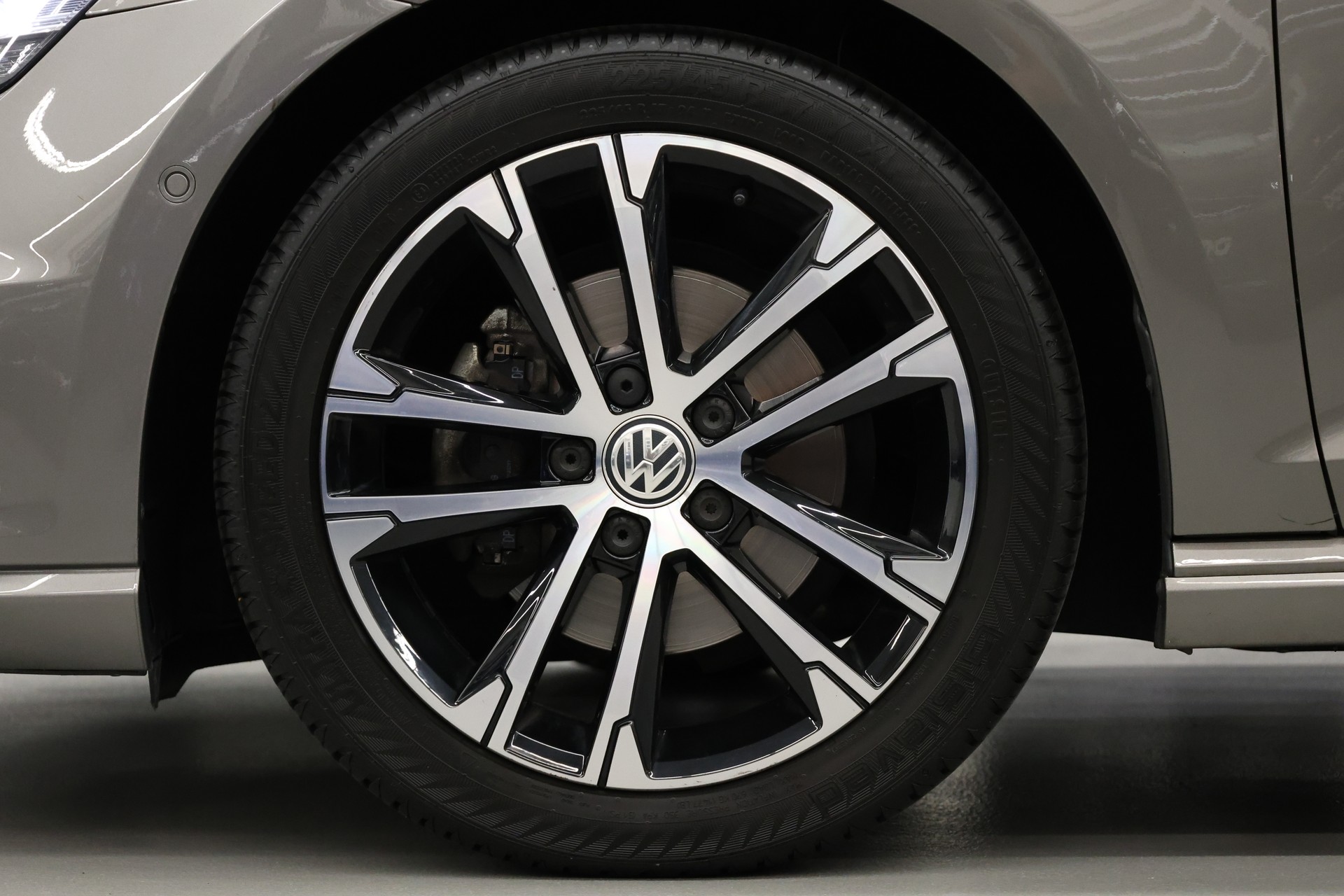VW Golf VII Variant 1.6 TDI Allstar Comfortline 4m-image-8
