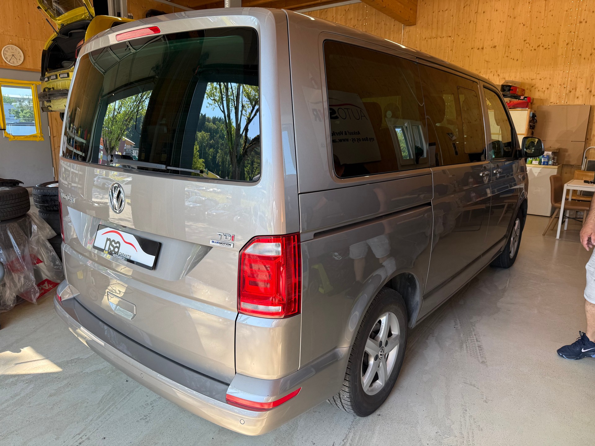 VW T6 Multivan 2.0 TDI Comfortline-showroom-element-3