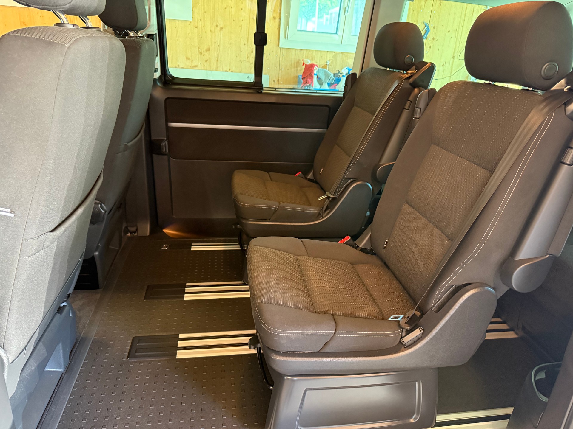 VW T6 Multivan 2.0 TDI Comfortline-image-7
