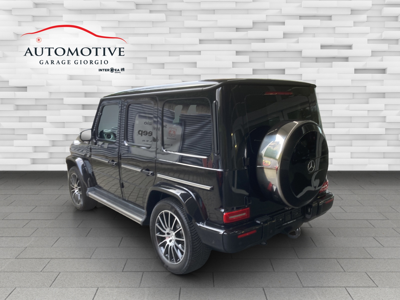 MERCEDES-BENZ G 350 d AMG Line 9G-Tronic-image-6