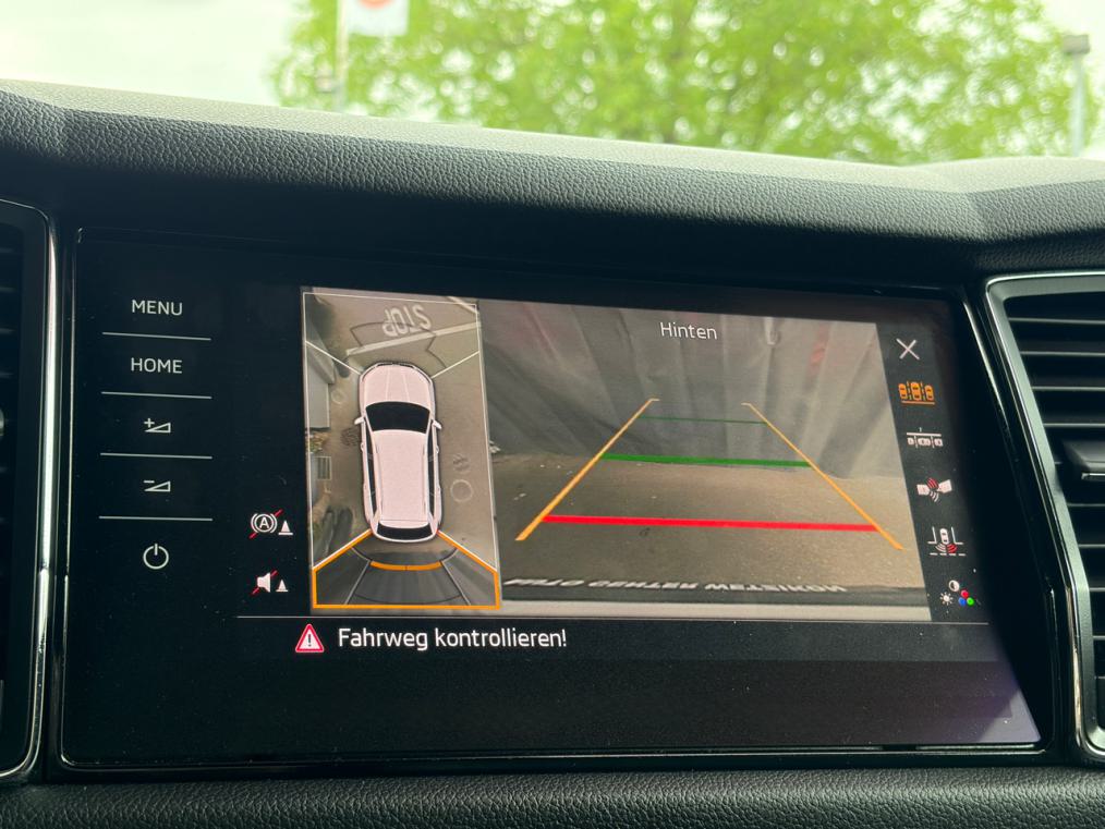 SKODA Kodiaq 2.0 TSI 4x4 Sport Line-image-8