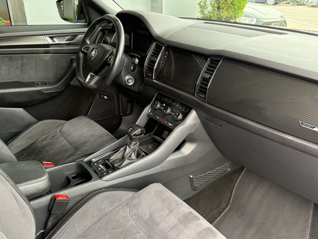 SKODA Kodiaq 2.0 TSI 4x4 Sport Line-image-9