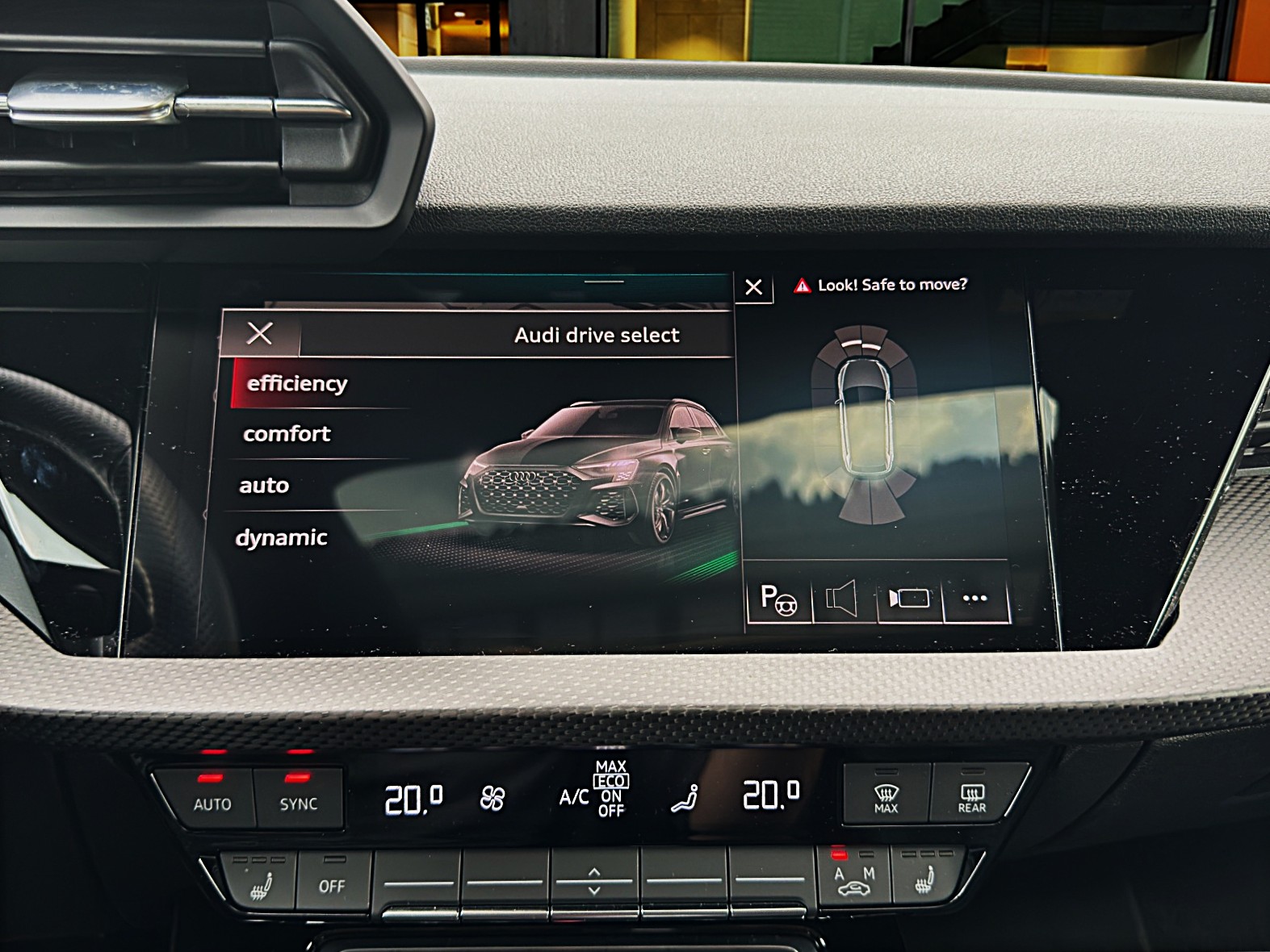 AUDI RS3 Sportback 2.5 TFSI Quattro S-Tronic / CH-Fahrzeug mit Gratis Service-image-15