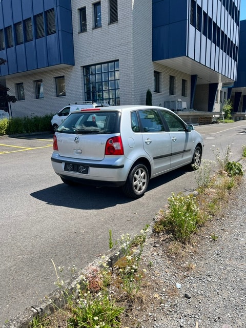 VW Polo 1.4 16V Comfortline-image-2