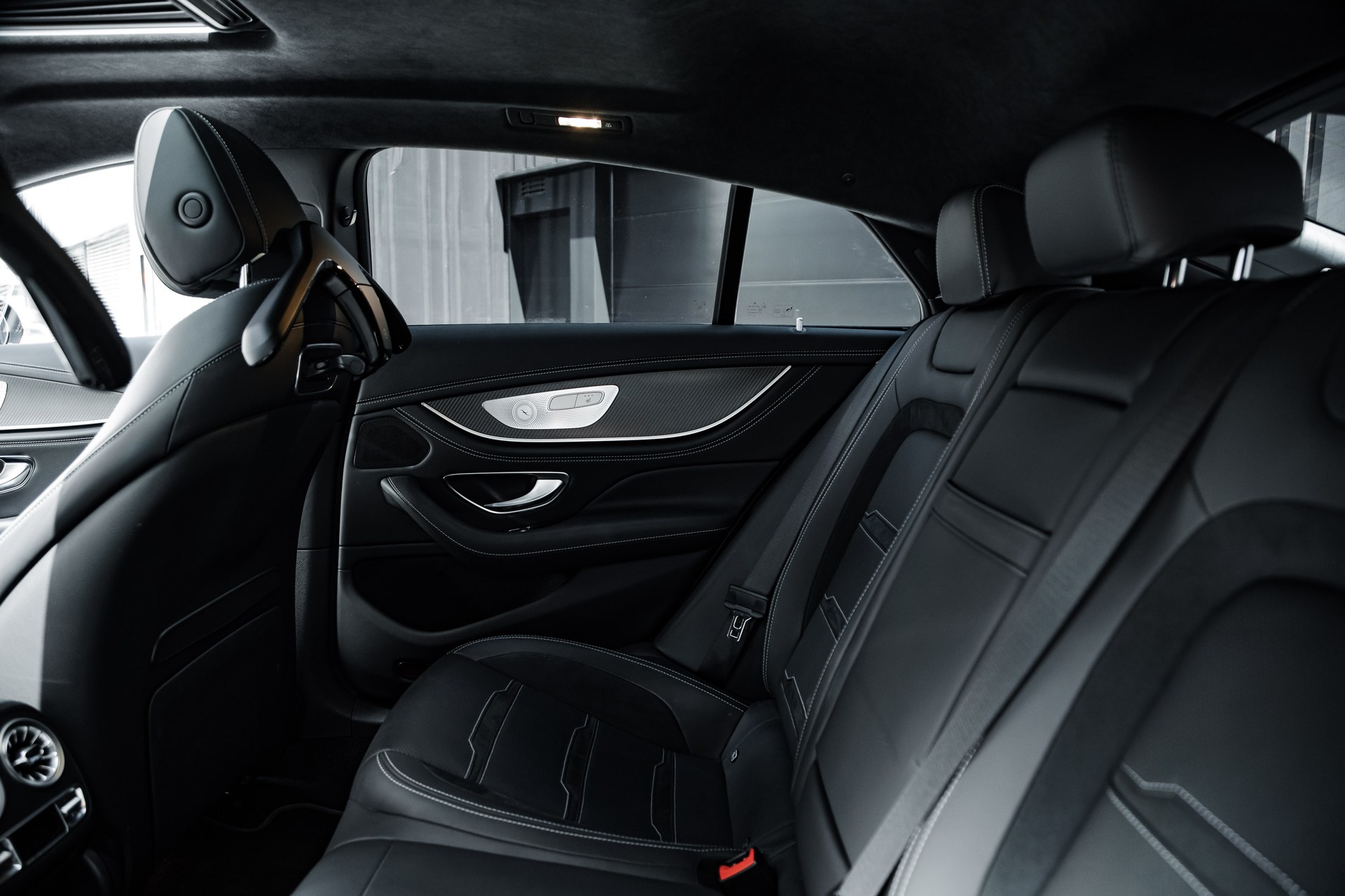 MERCEDES-BENZ AMG GT 4 63 S 4Matic+ Speedshift MCT-image-24