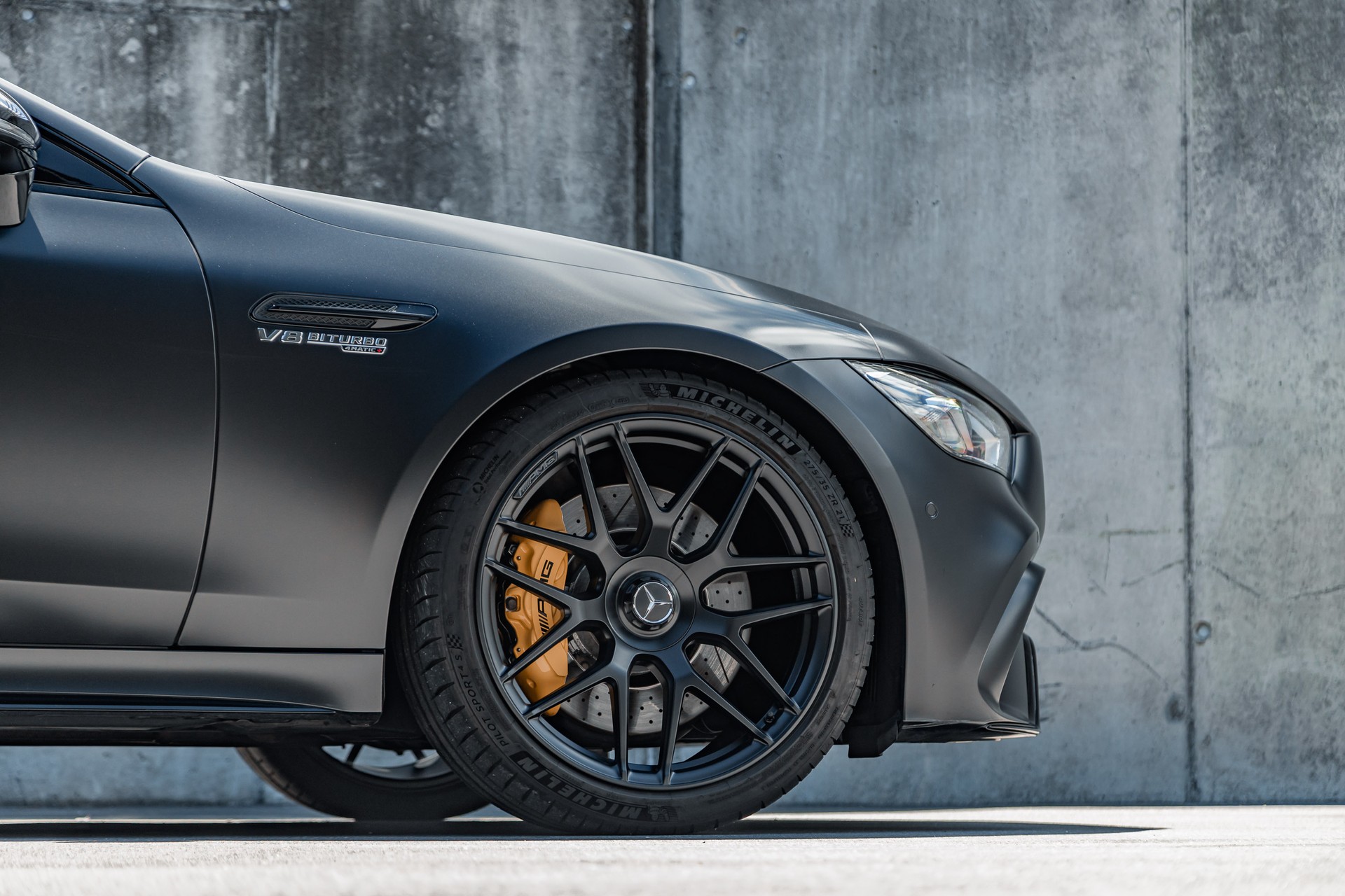 MERCEDES-BENZ AMG GT 4 63 S 4Matic+ Speedshift MCT-showroom-element-1