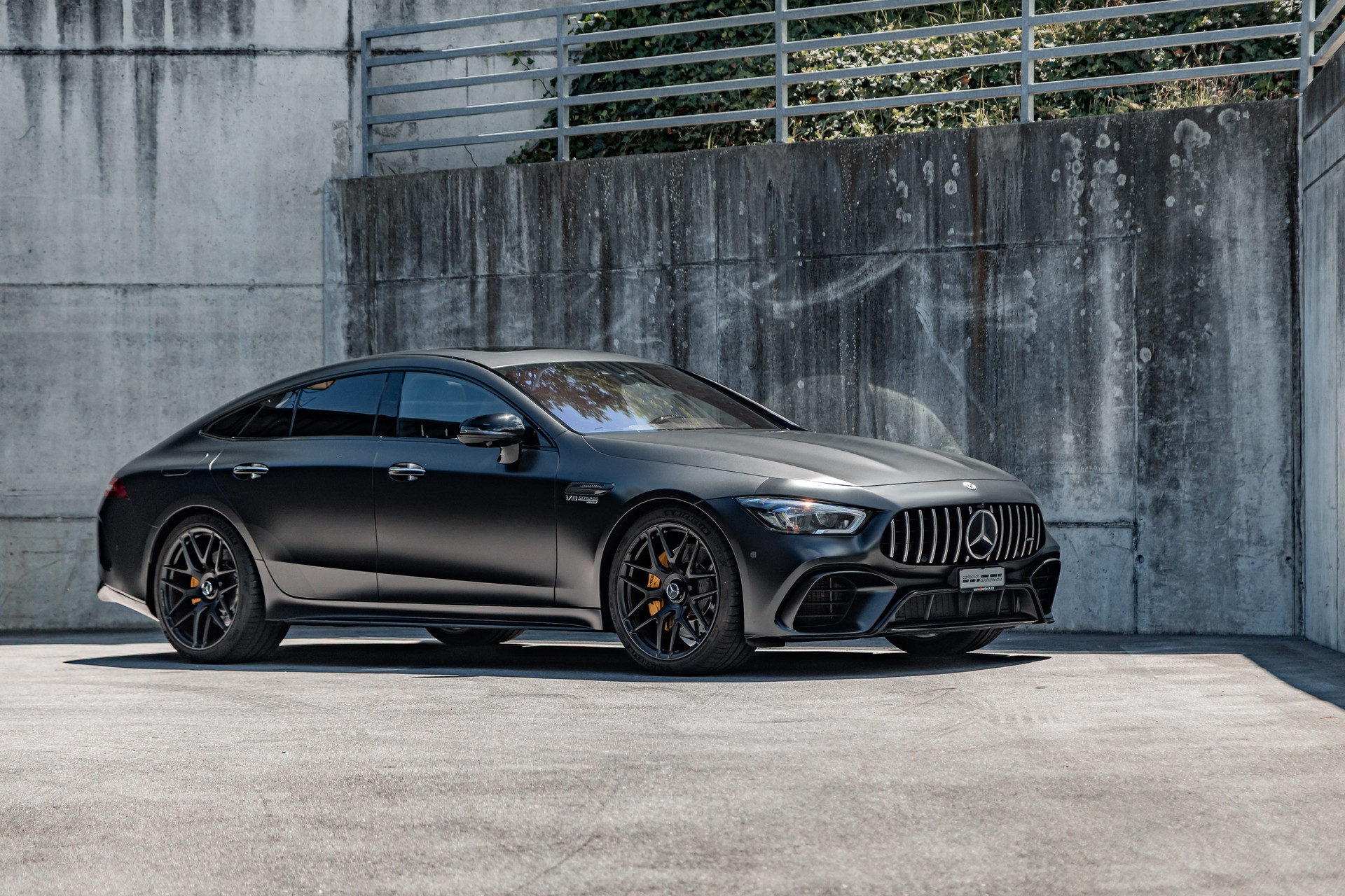 MERCEDES-BENZ AMG GT 4 63 S 4Matic+ Speedshift MCT-image-4