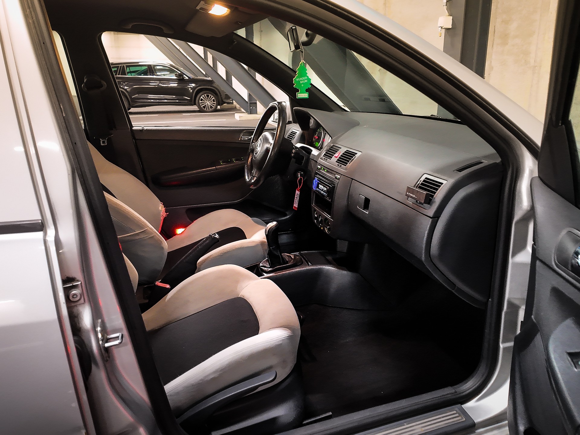 SKODA Fabia 1.9 TDI RS | ASZ | Facelift | 6-gang | Klima | 8-fach | ab Mfk |-image-15