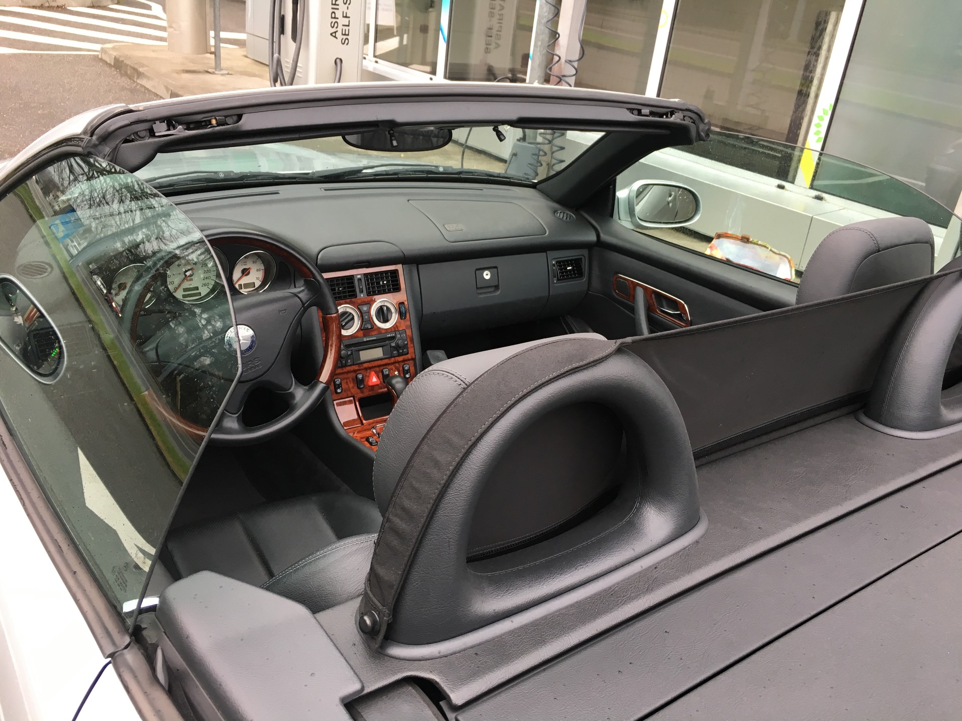 MERCEDES-BENZ SLK 320 V6-image-5