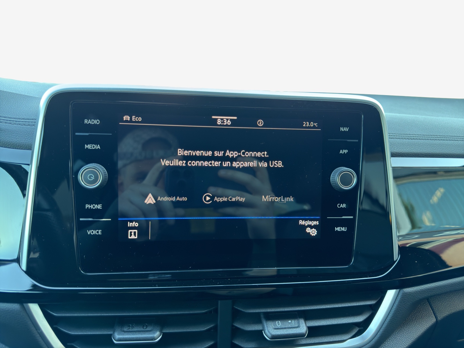 VW T-Roc 2.0 TSI R-Line DSG 4Motion-image-13