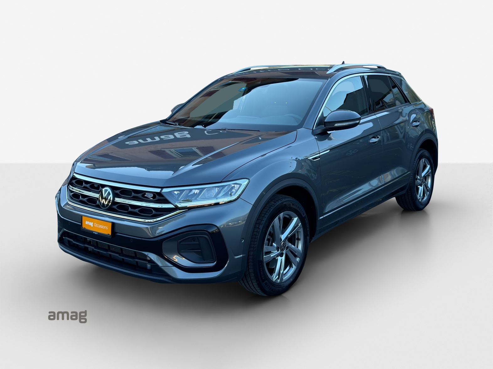 VW T-Roc 2.0 TSI R-Line DSG 4Motion-image-0