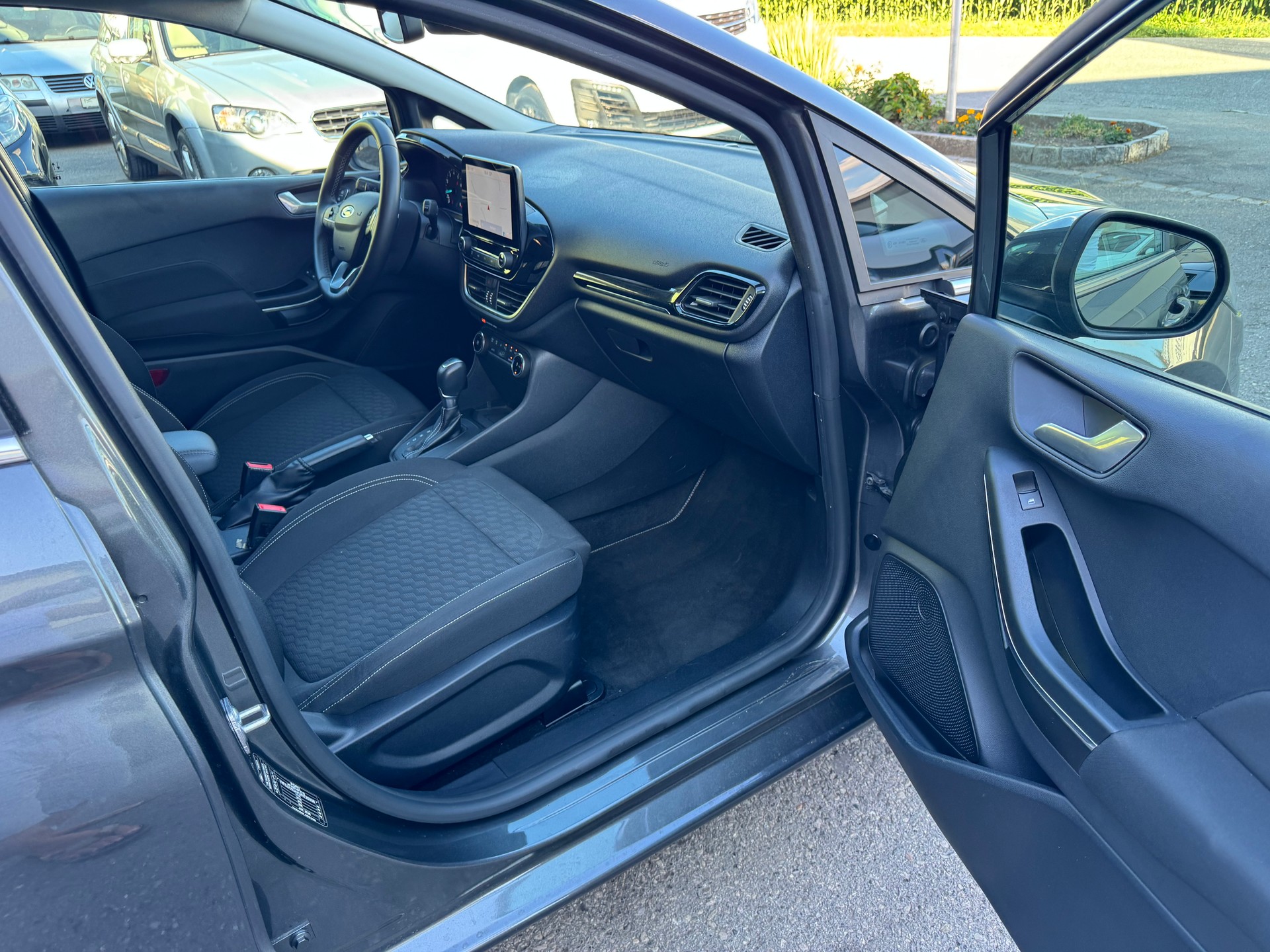 FORD Fiesta 1.0 SCTi MHEV Titanium Automat-image-9