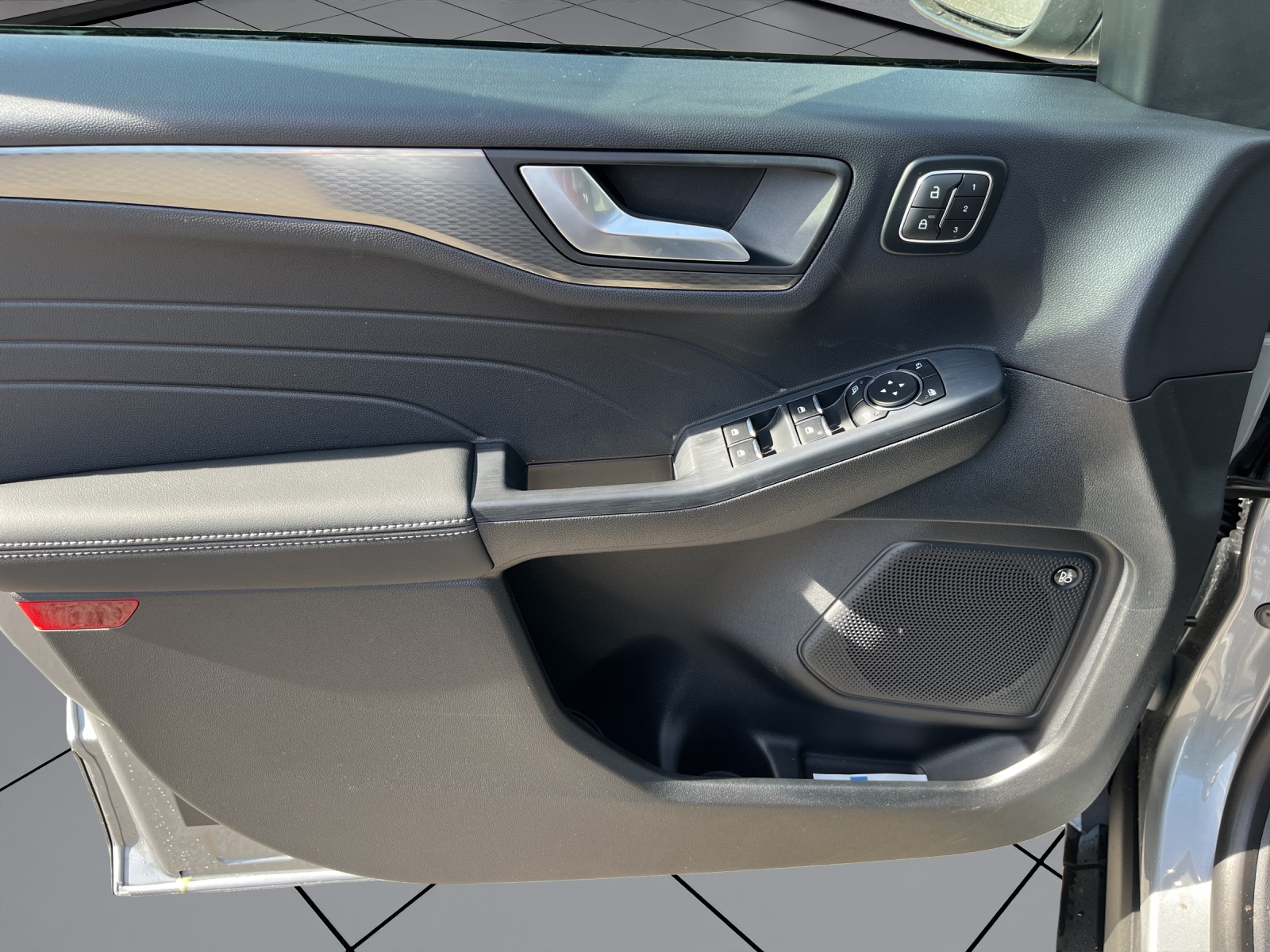 Image FORD KUGA Kuga 2.5 FHEV Sound Edition 4WD