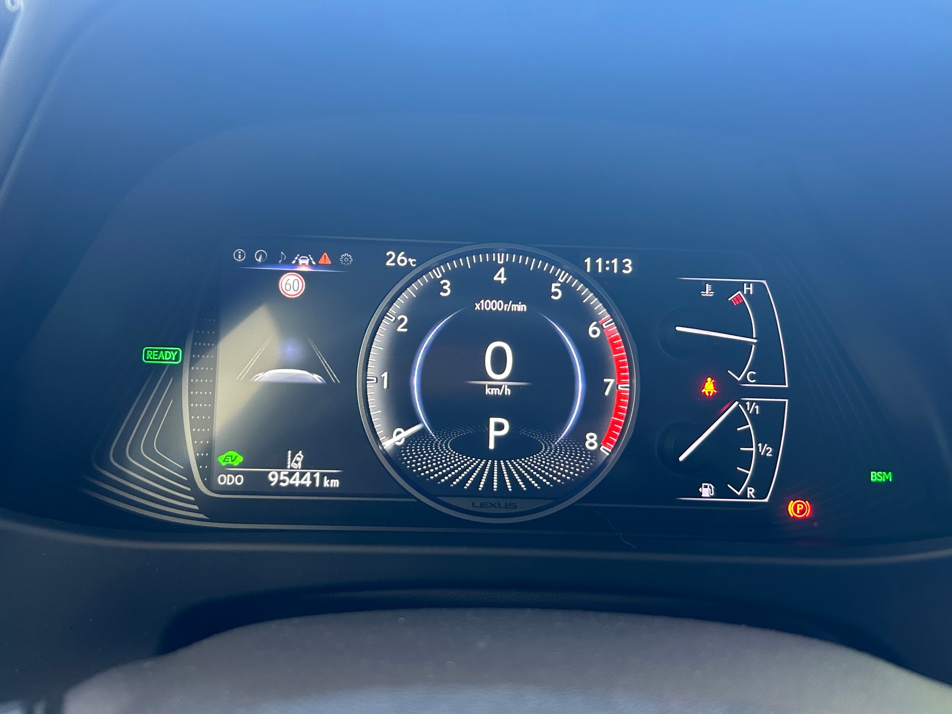 LEXUS UX 250h Excellence AWD Automatic-image-9