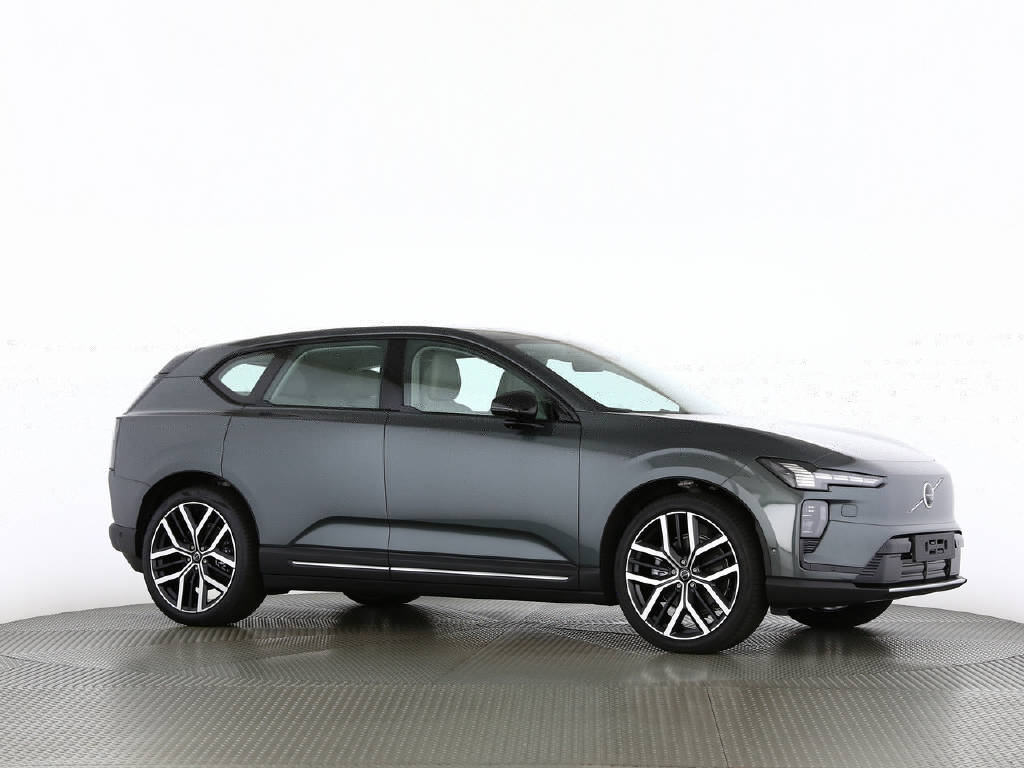 VOLVO EX60 P10 Twin Ultra AWD-image-17
