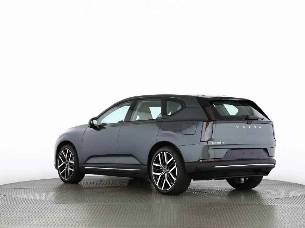 VOLVO EX60 P10 Twin Ultra AWD-image-24