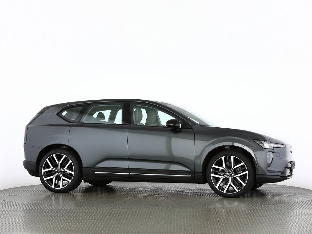 VOLVO EX60 P10 Twin Ultra AWD-image-16