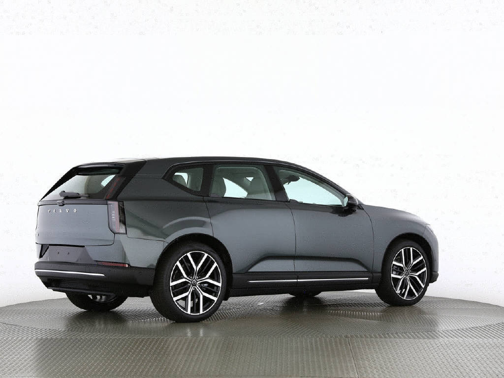 VOLVO EX60 P10 Twin Ultra AWD-image-13