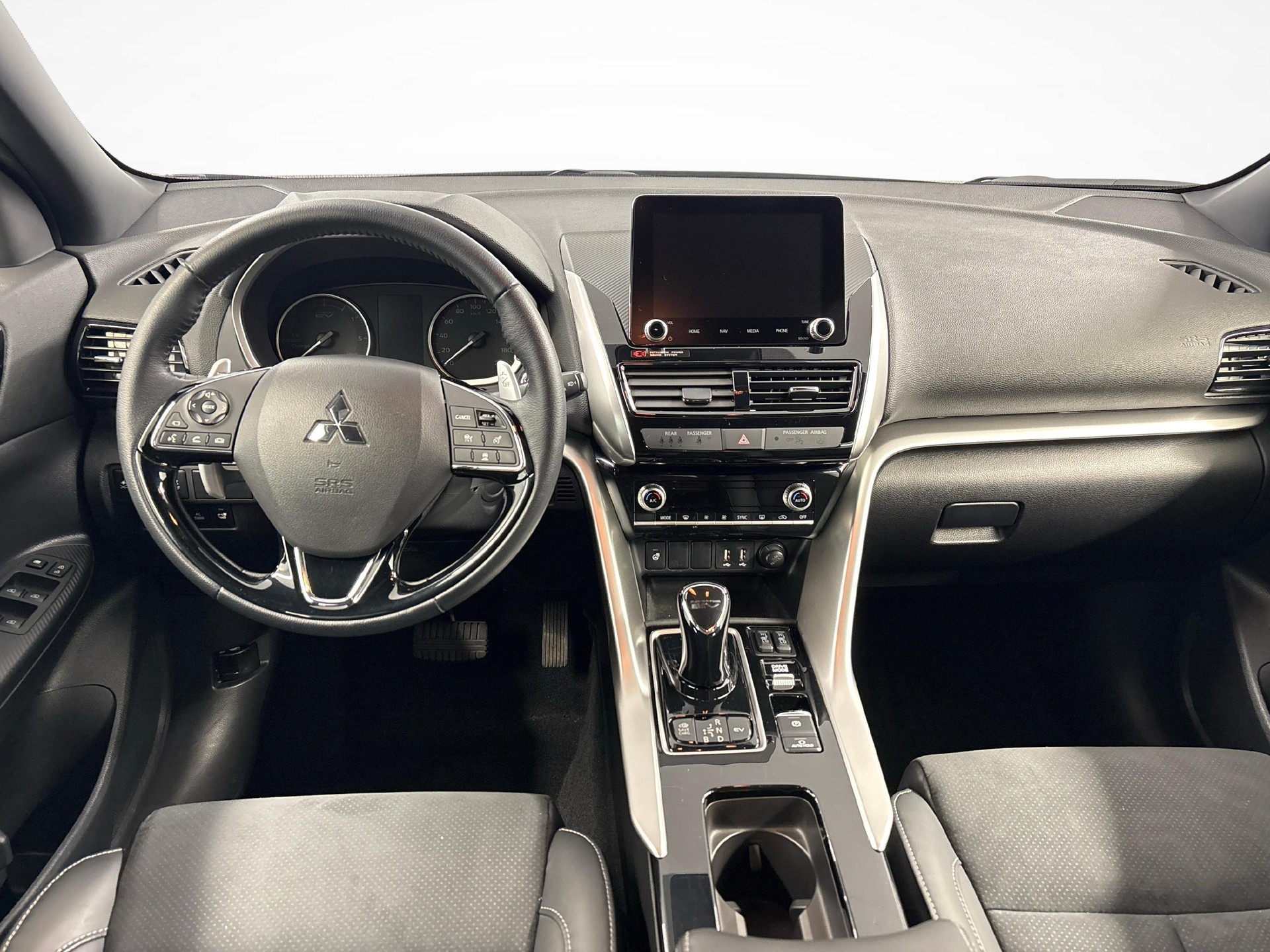 MITSUBISHI Eclipse Cross 2.4 PHEV Invite 4x4-image-8
