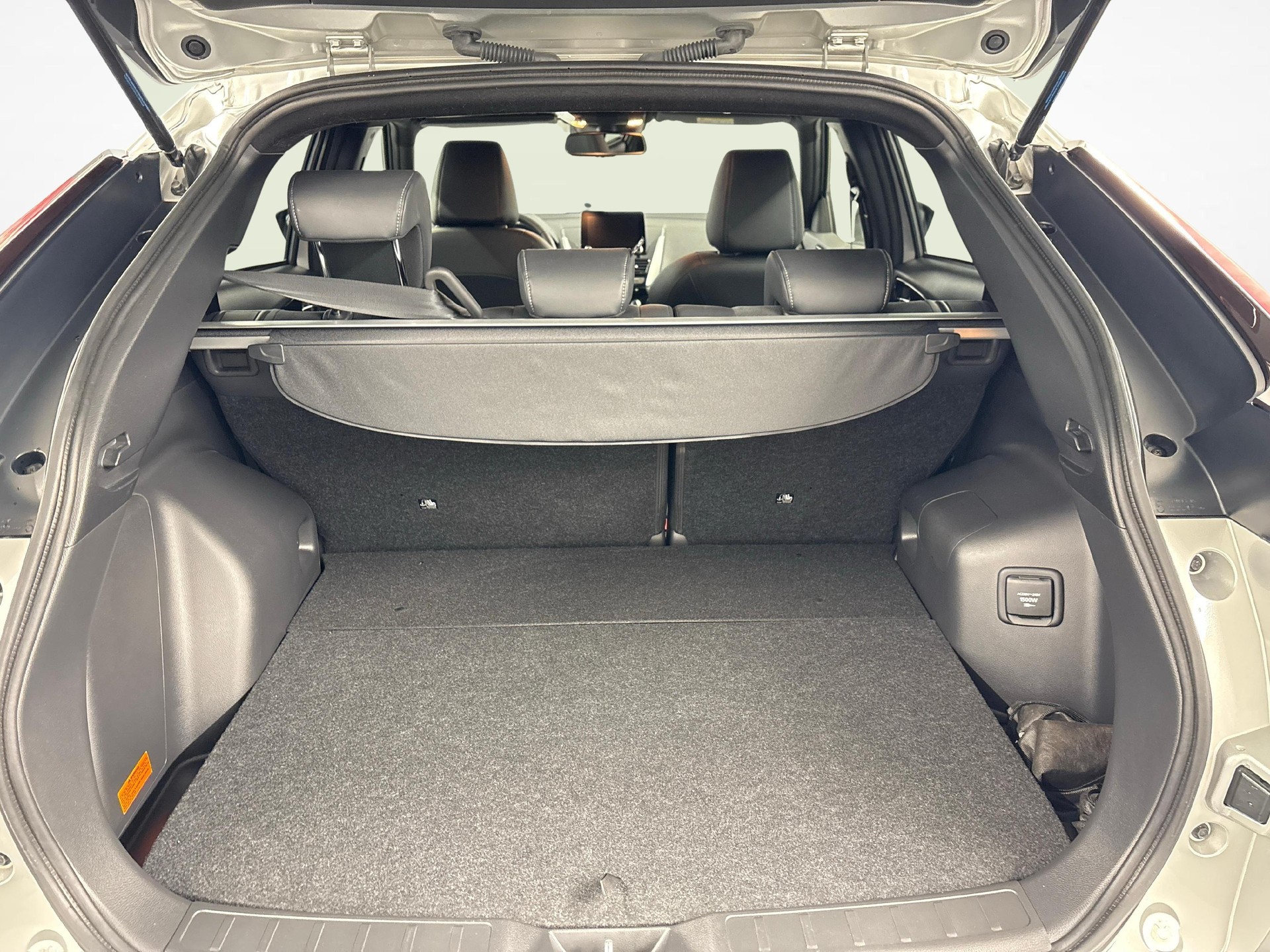 MITSUBISHI Eclipse Cross 2.4 PHEV Invite 4x4-image-11