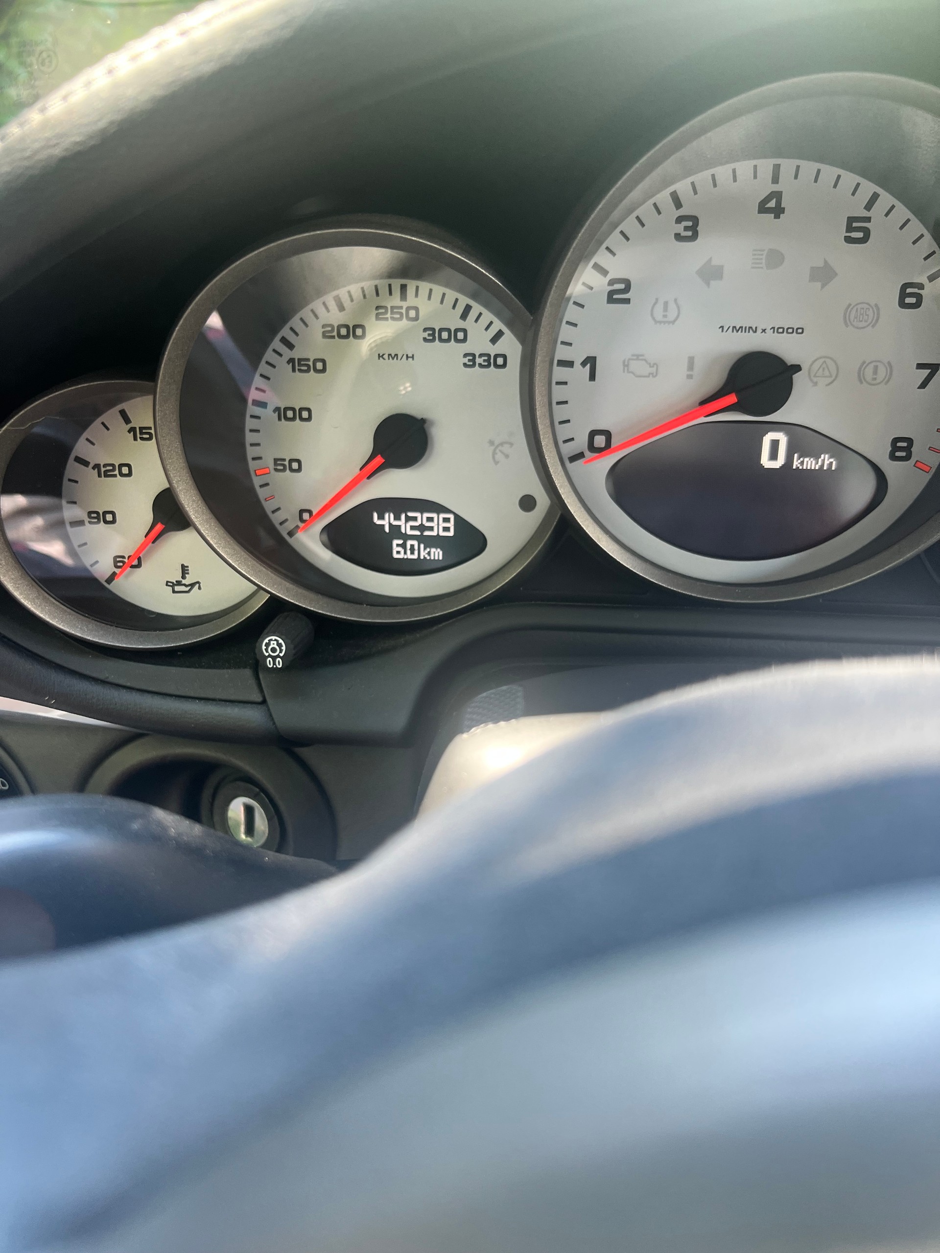 PORSCHE 3.8 Carrera 4S-image-4