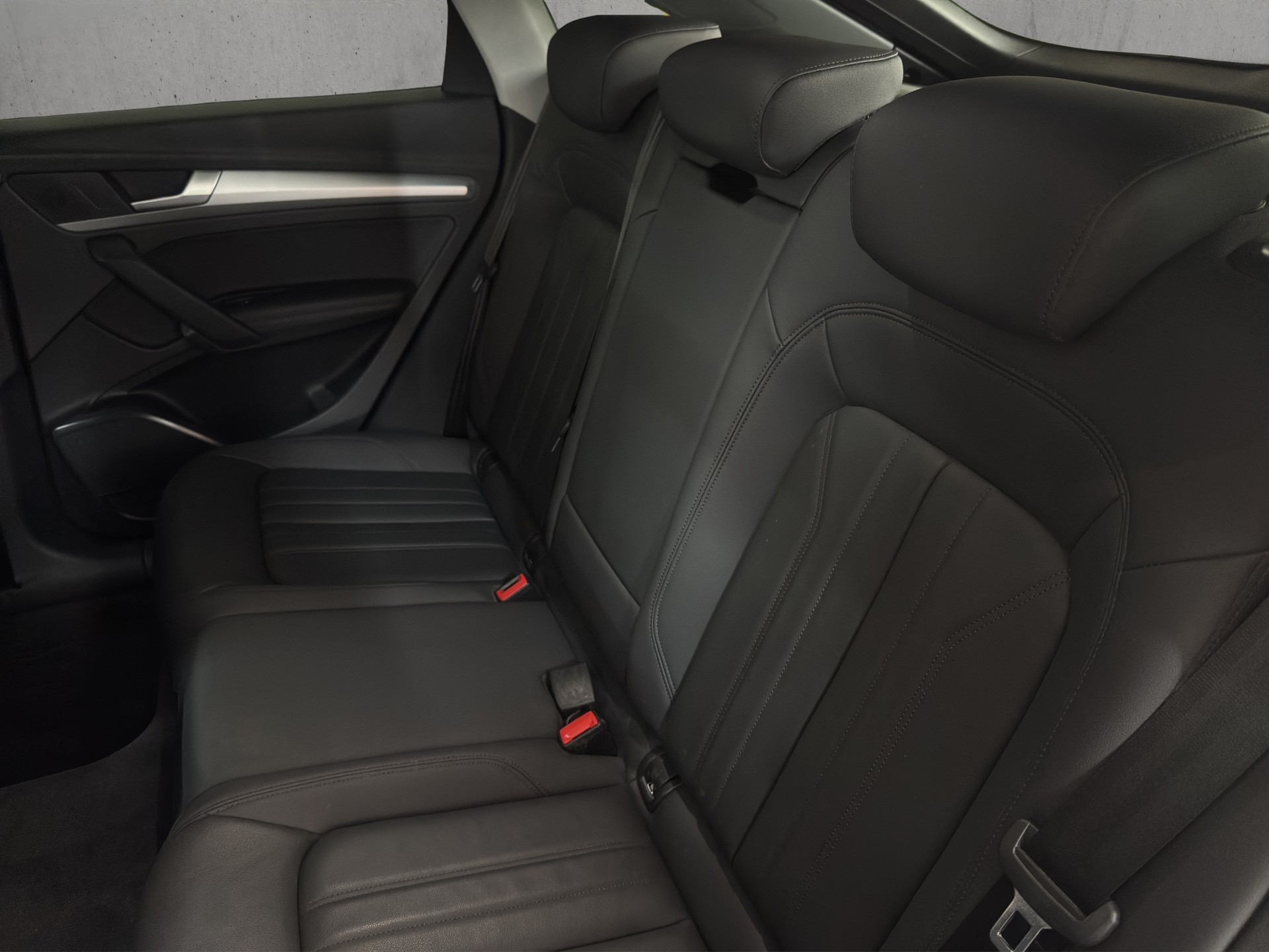 AUDI Q5 Sportback 40 TDI Quattro advanced S-tronic "AHK-Pano-Leder-Matrix-360°Kamera"-image-10