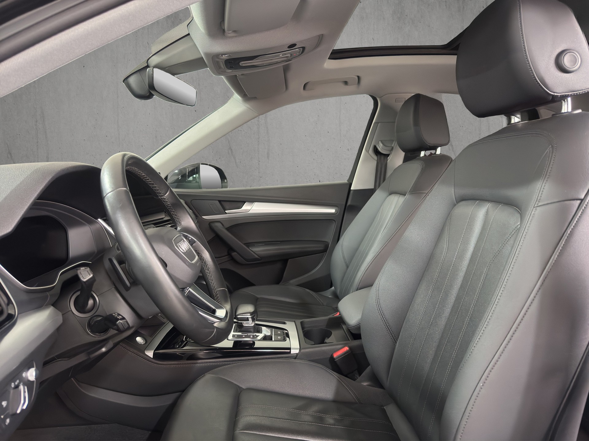 AUDI Q5 Sportback 40 TDI Quattro advanced S-tronic "AHK-Pano-Leder-Matrix-360°Kamera"-image-7