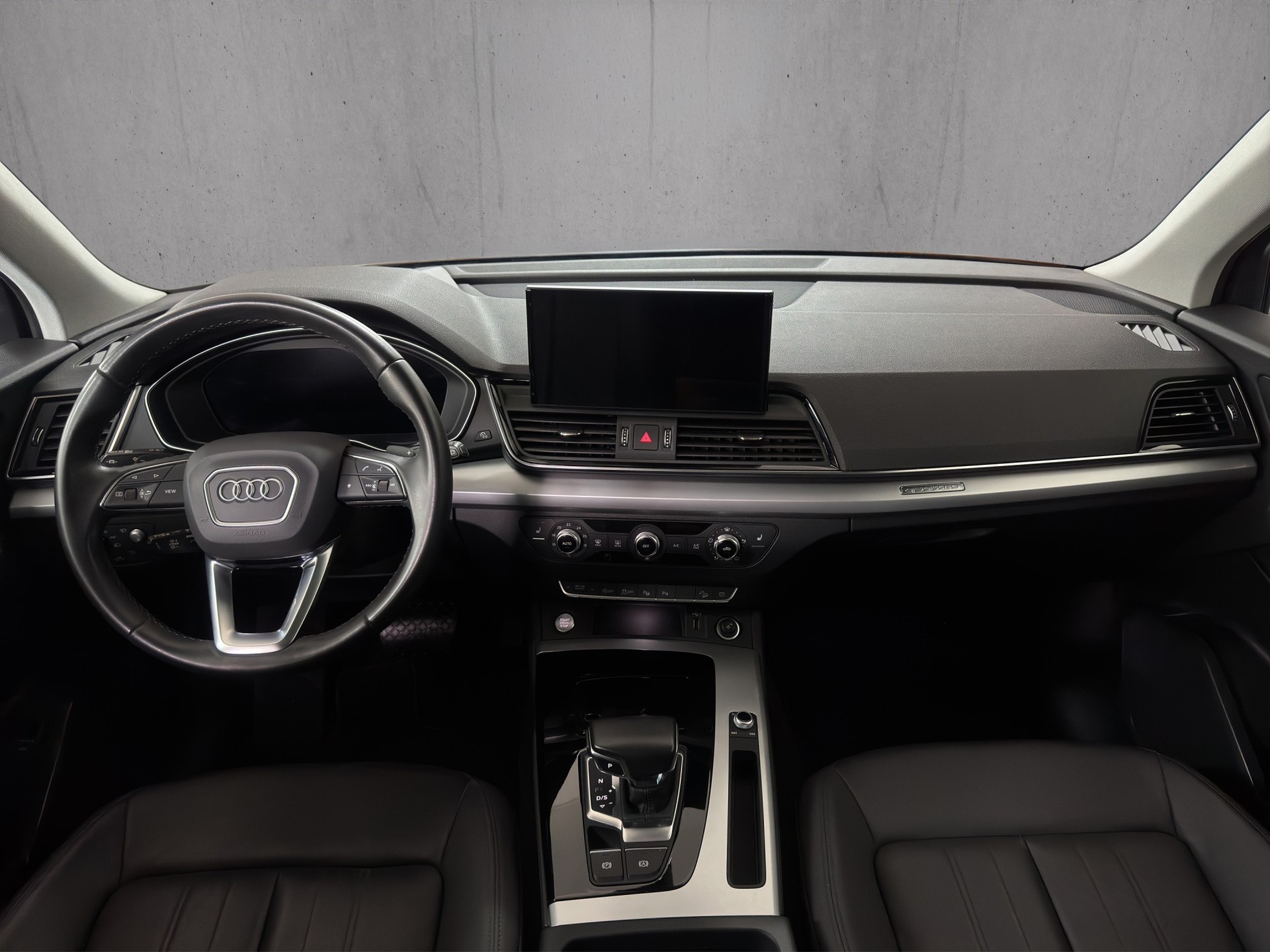 AUDI Q5 Sportback 40 TDI Quattro advanced S-tronic "AHK-Pano-Leder-Matrix-360°Kamera"-image-11