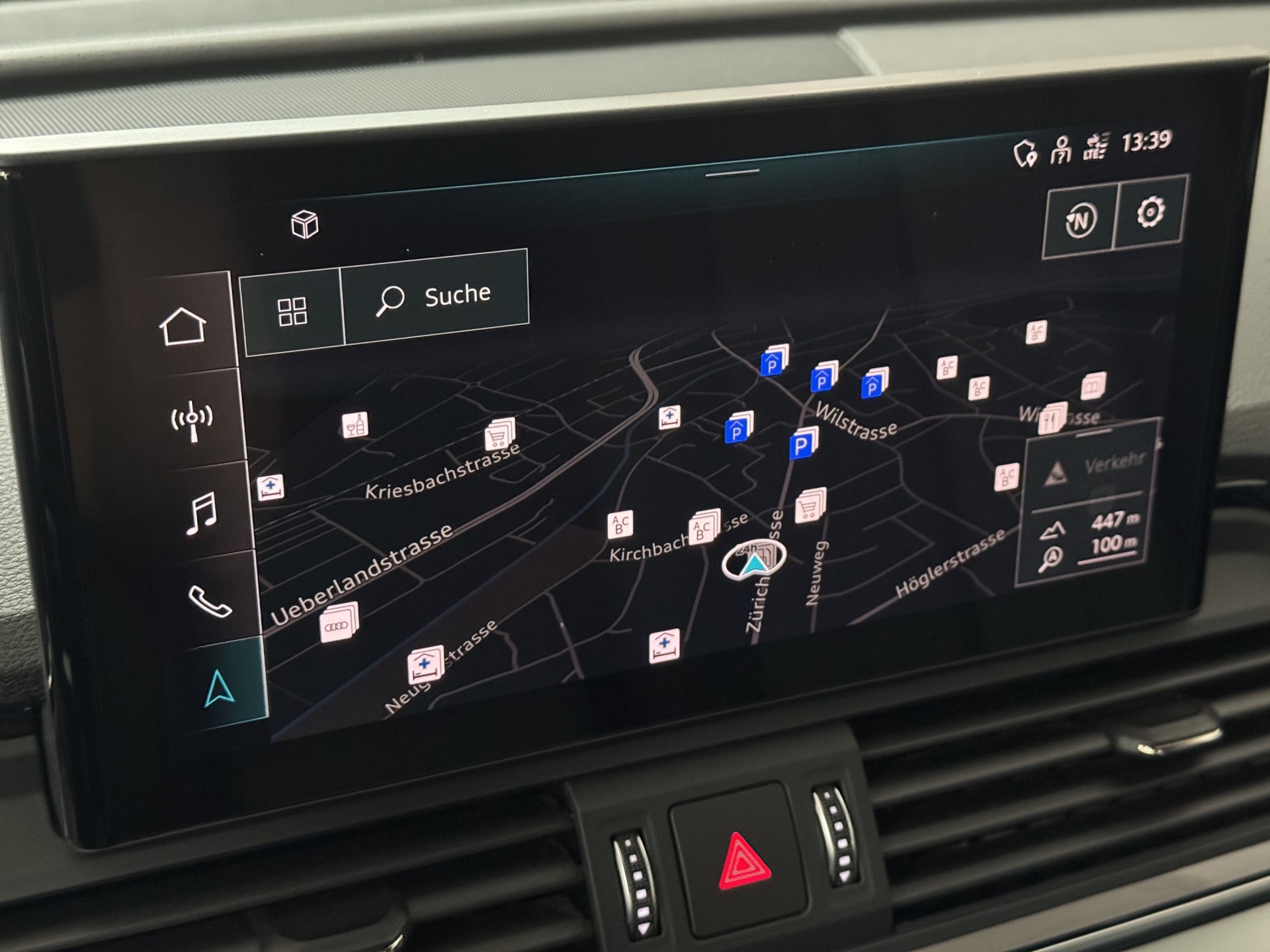 AUDI Q5 Sportback 40 TDI Quattro advanced S-tronic "AHK-Pano-Leder-Matrix-360°Kamera"-image-16