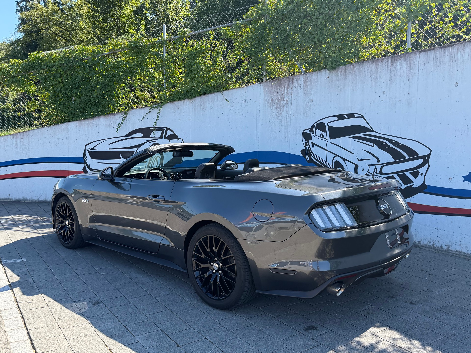 FORD Mustang Convertible 5.0 V8 GT Automat-image-2