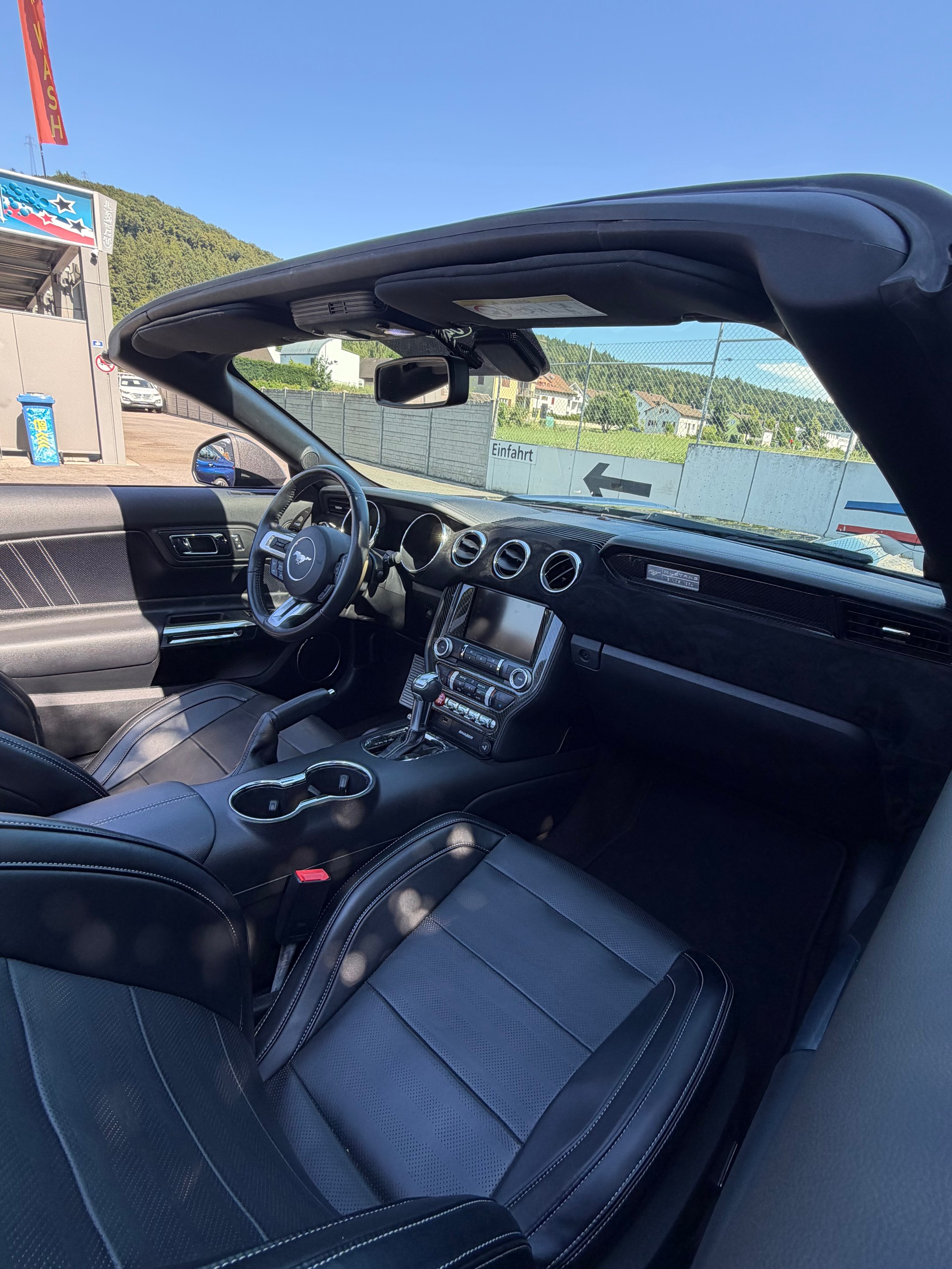 FORD Mustang Convertible 5.0 V8 GT Automat-image-8