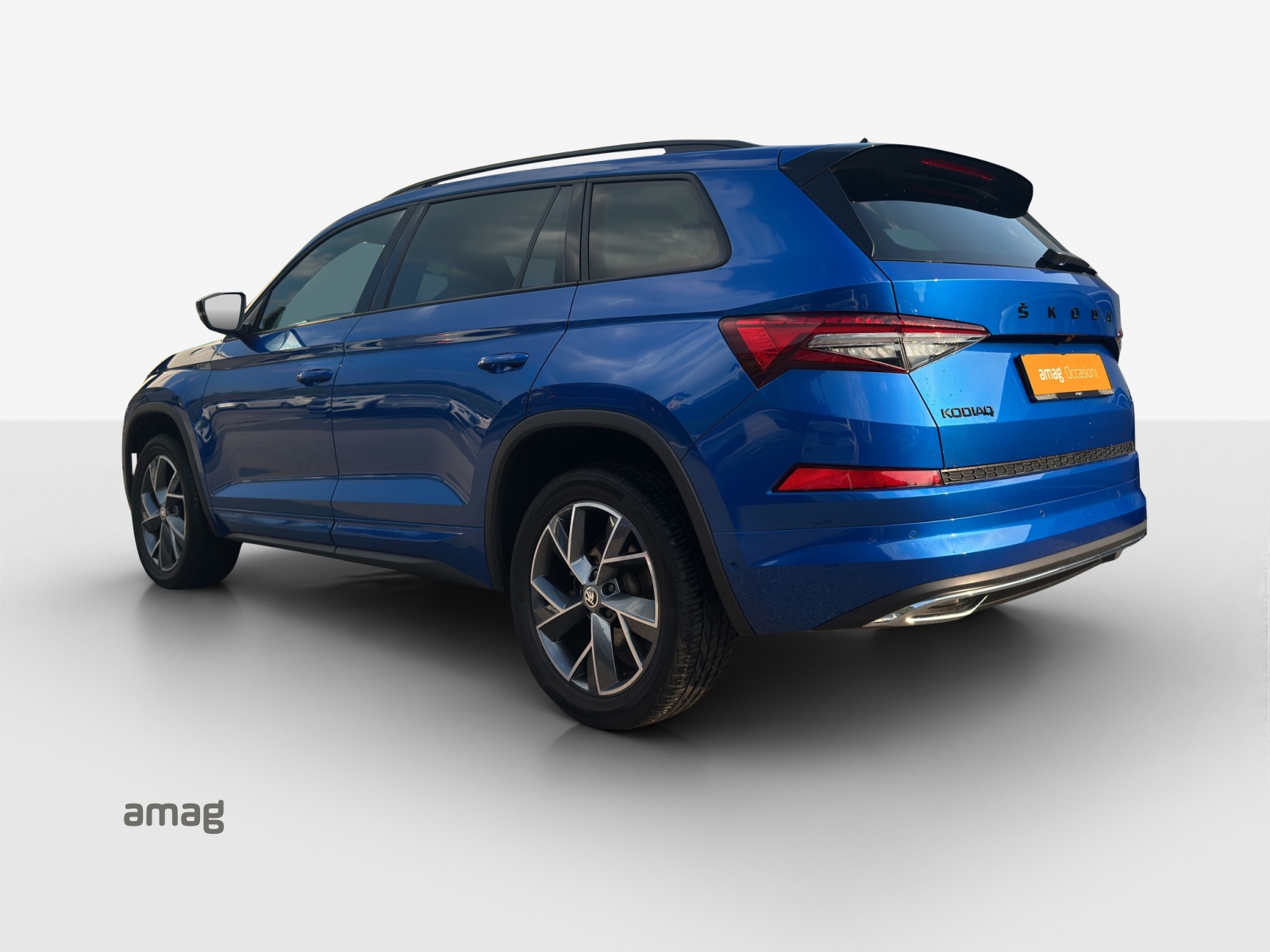 SKODA Kodiaq 2.0 TSI 4x4 SportLine-showroom-element-2