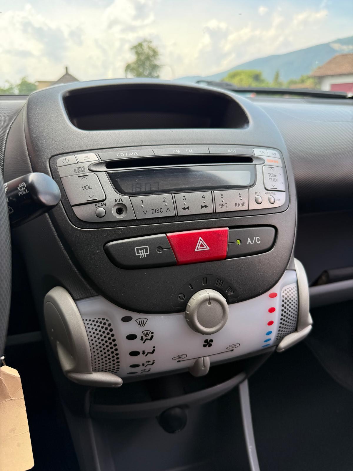 CITROEN C1 1.0i Edition / MFK 06.2026-image-13