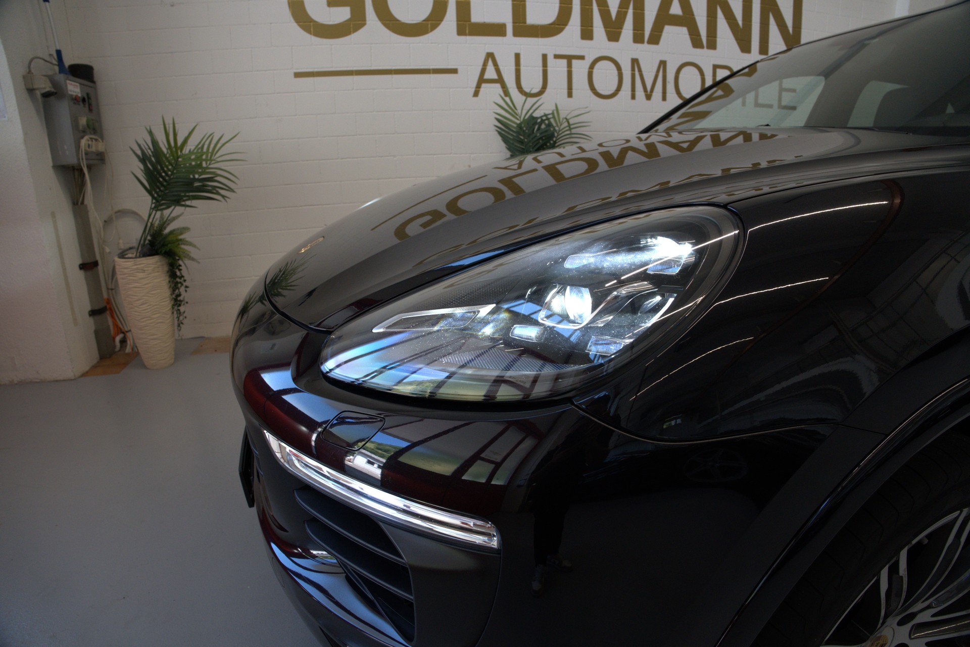 PORSCHE Cayenne S Diesel-image-8