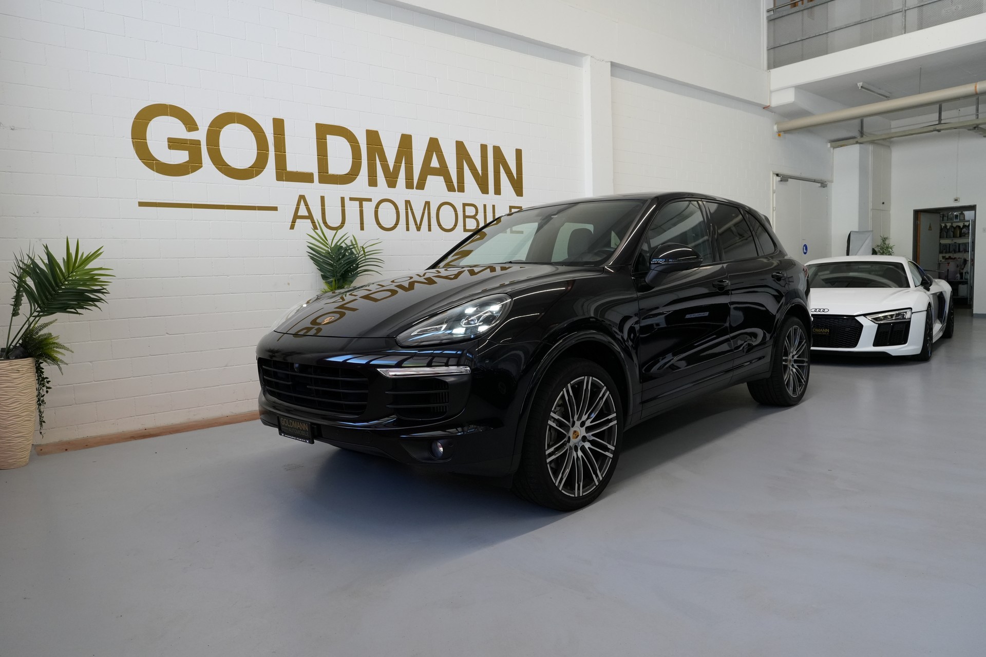 PORSCHE Cayenne S Diesel-image-0