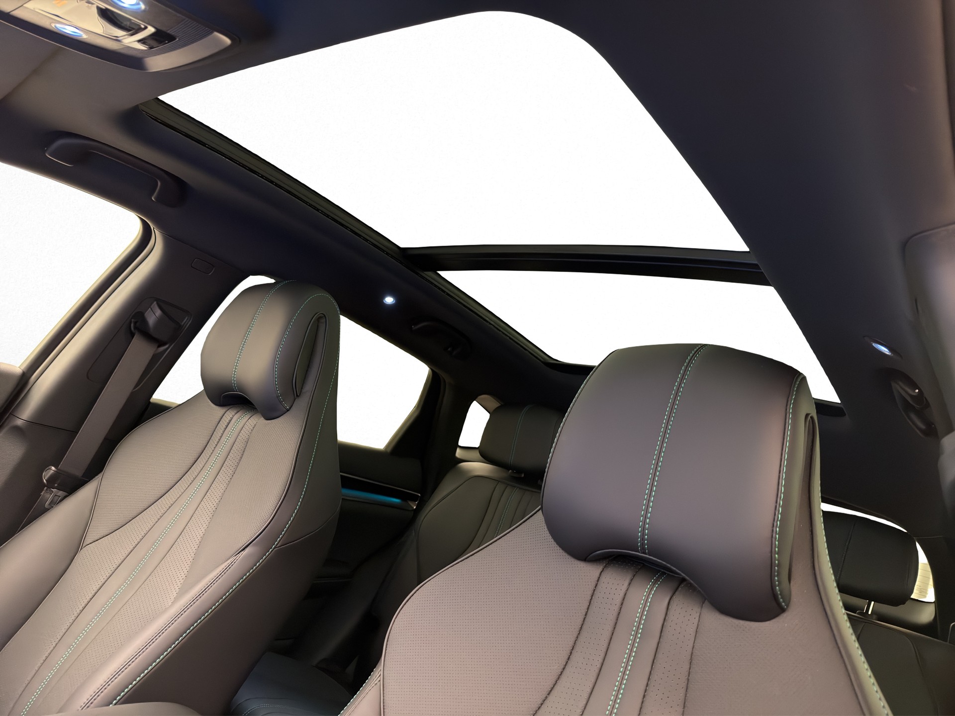 BYD Seal U DM-i Design AWD-image-14