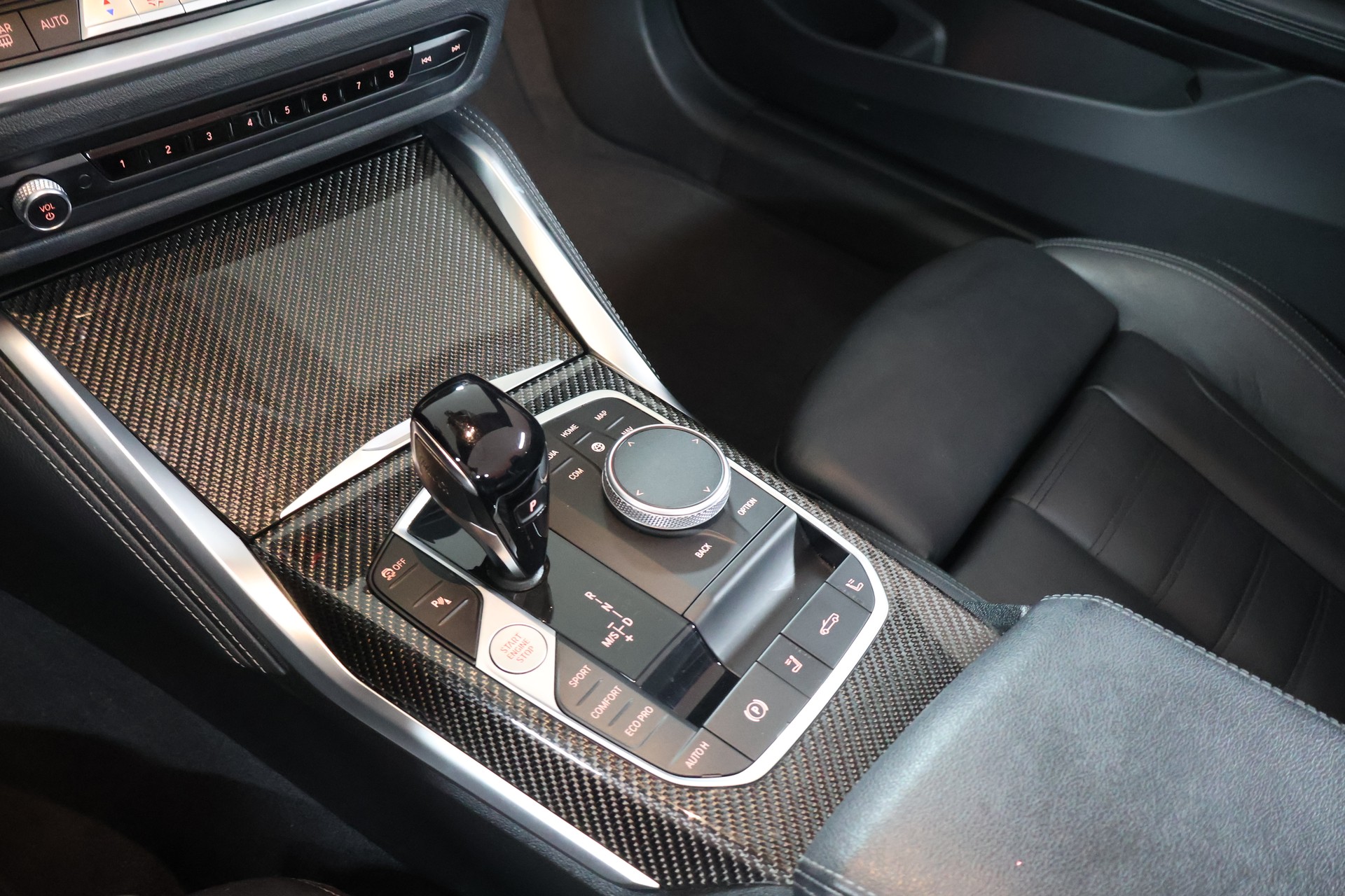 BMW M440i xDrive 48V Cabriolet Steptronic-image-8