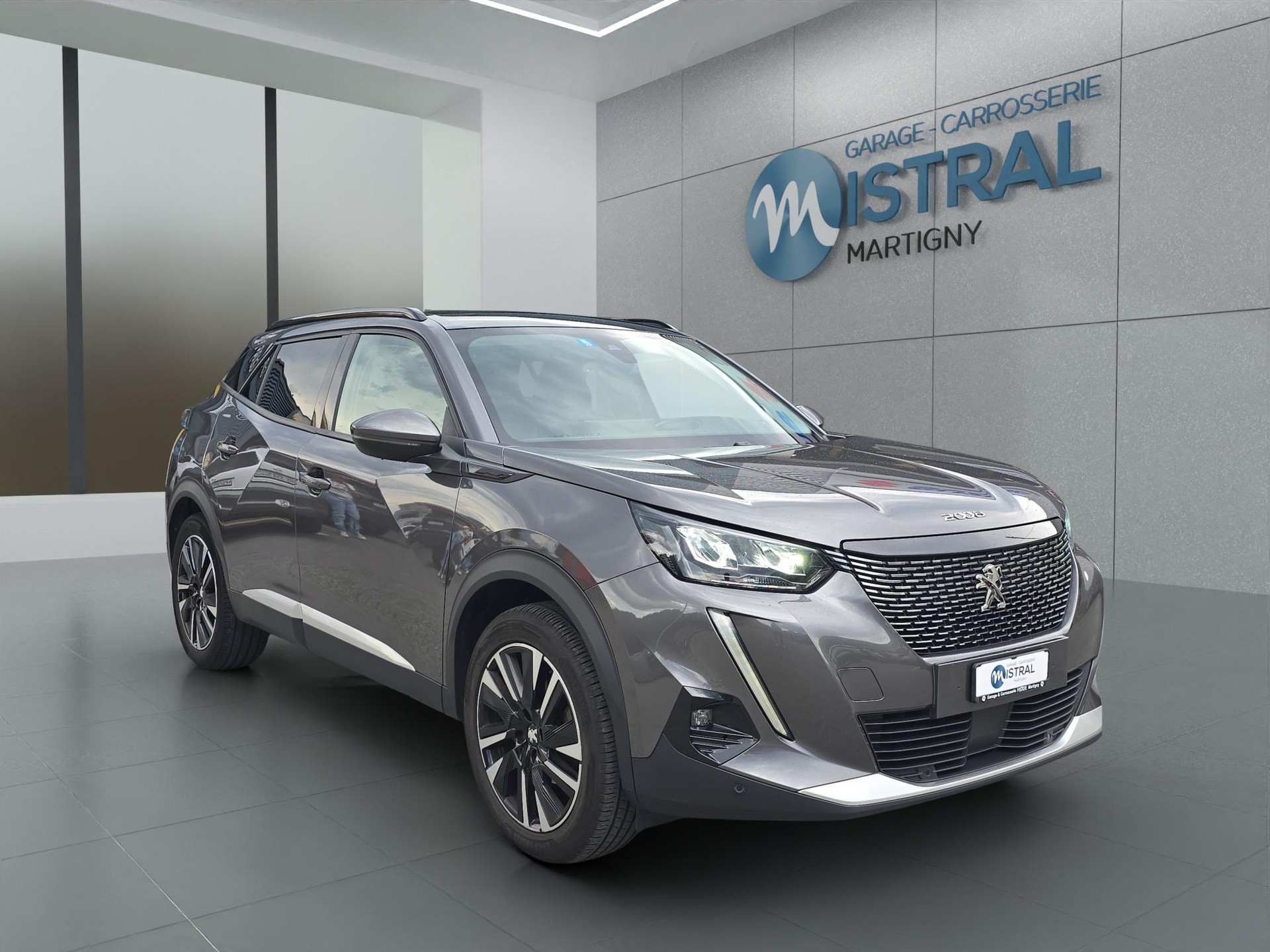 PEUGEOT 2008 1.2 Turbo 130 Allure-image-6