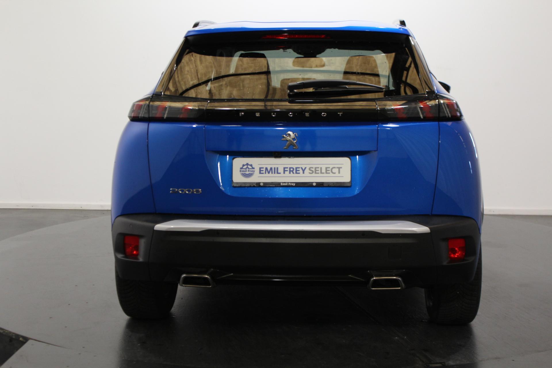 PEUGEOT 2008 1.2 PureTech 130 Allure Pack-image-4