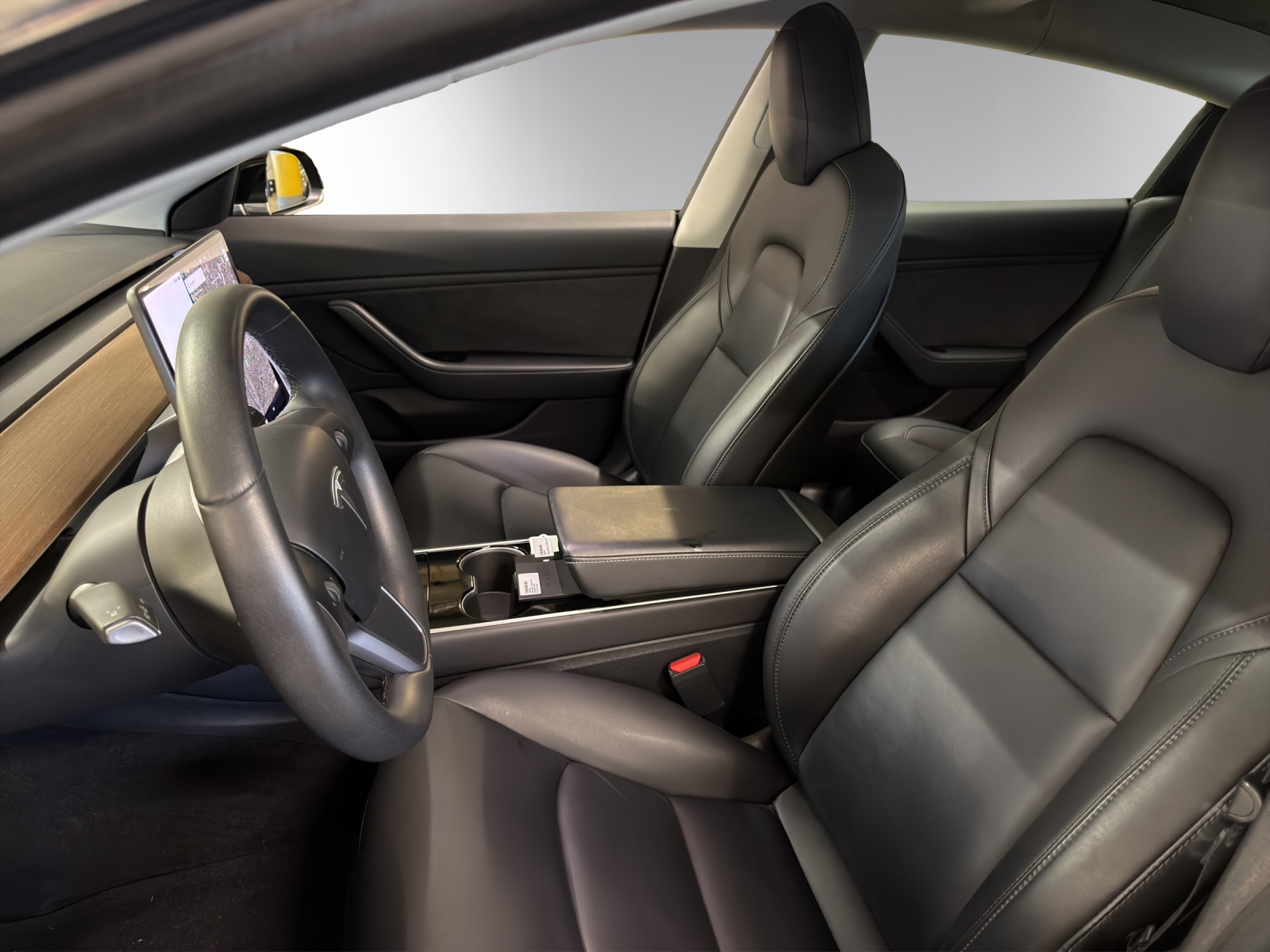 TESLA Model 3 Long Range Dual Motor AWD-image-8
