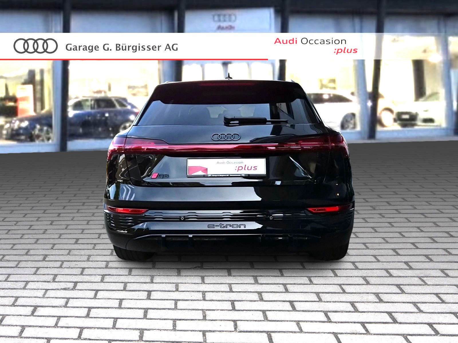 AUDI Q8 50 e-tron Black Edition quattro Mythosschwarz Metallic-image-4